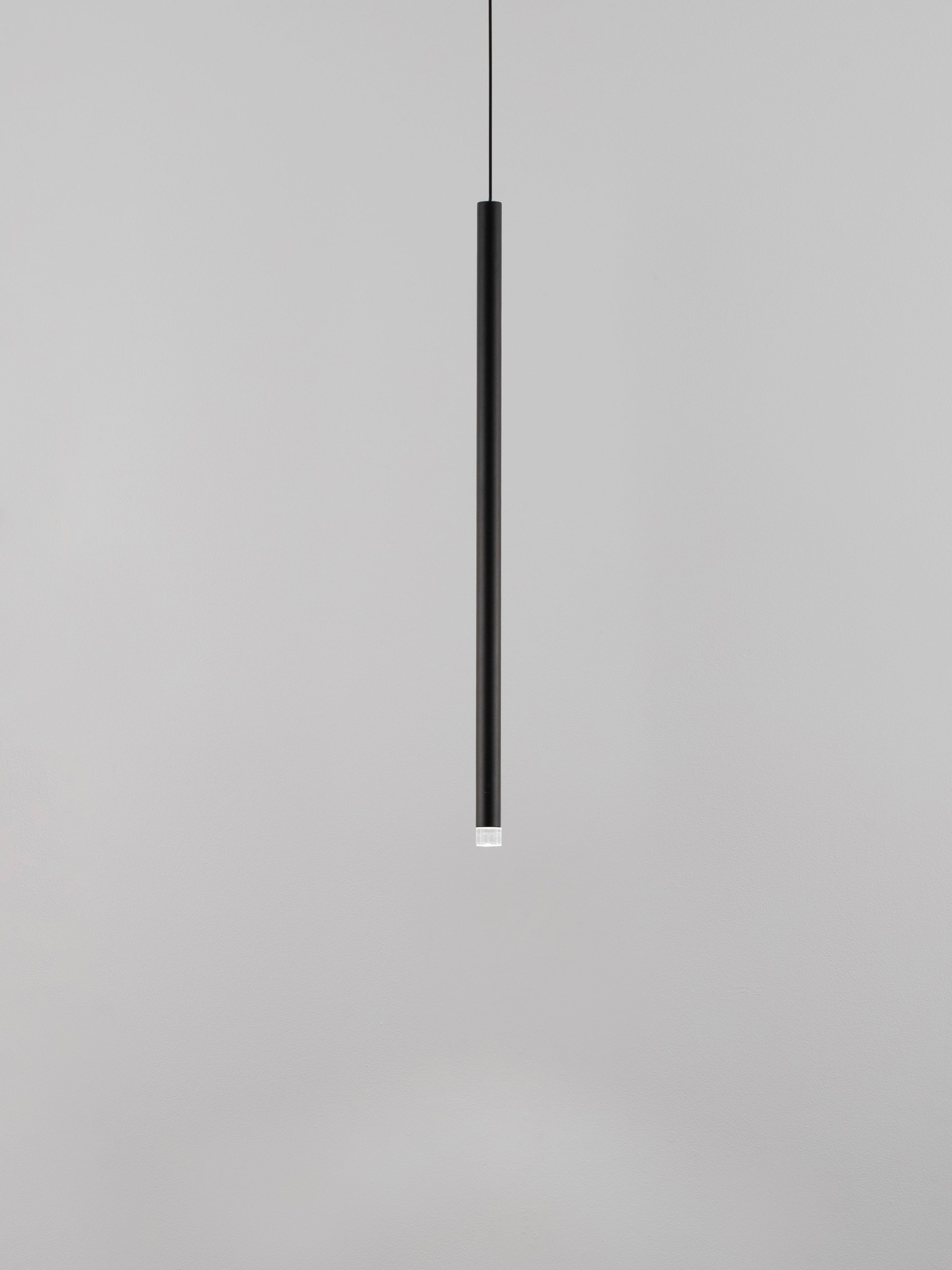 DANDIA | H 160 D 8 cm | 6 W | 3000 K | 365 lm | IP20 | Black | Aluminum