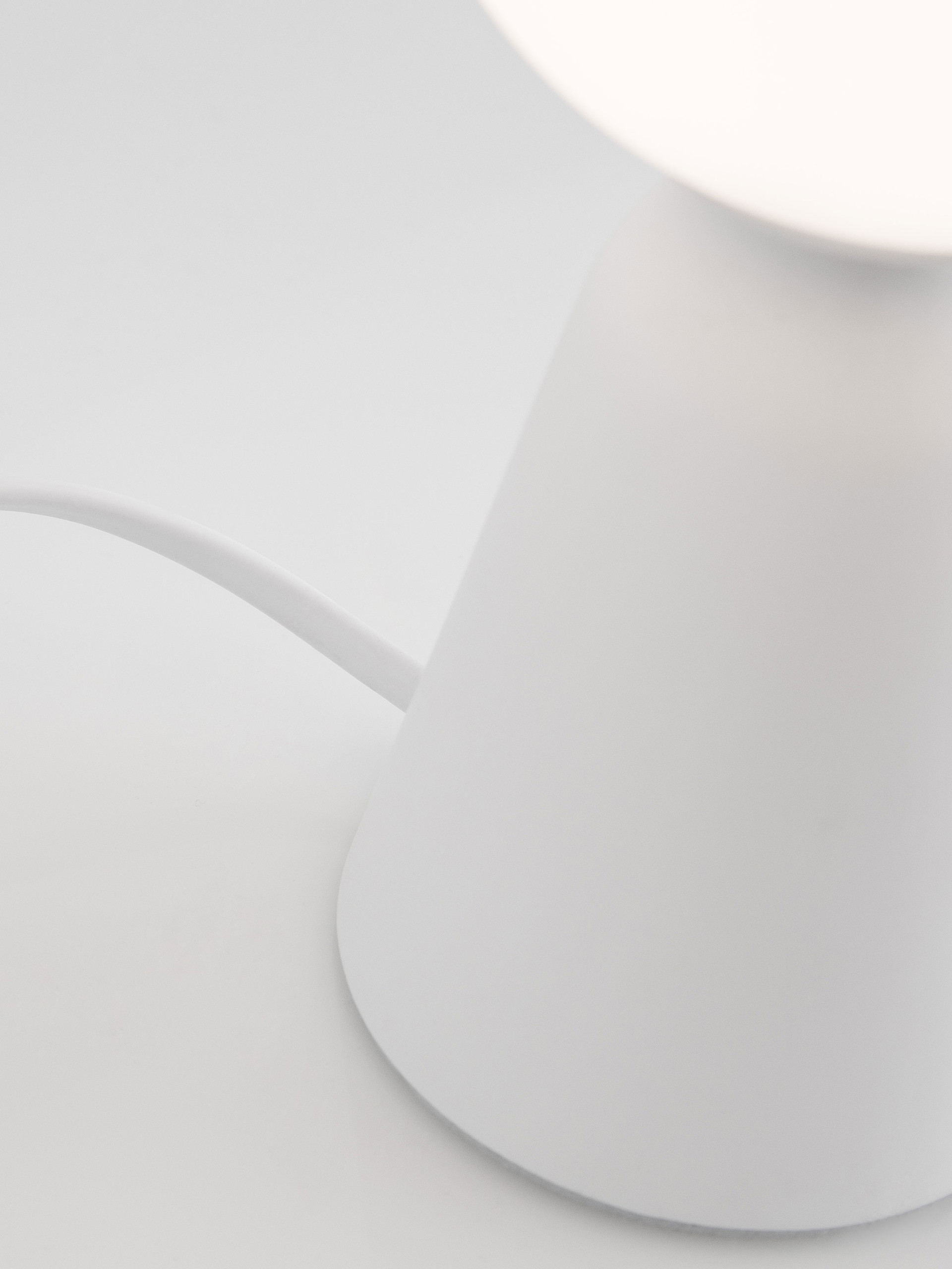 ZERO | H 20 D 10 cm | 5 W | IP20 | Bianco | Vetro/Gesso