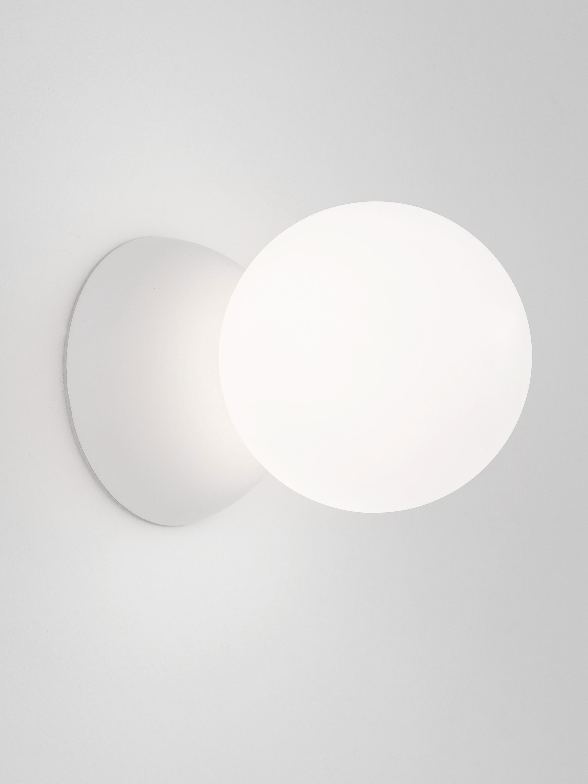 ZERO | W 14 H 10 cm | 5 W | IP20 | Blanco | Vidrio/Yeso