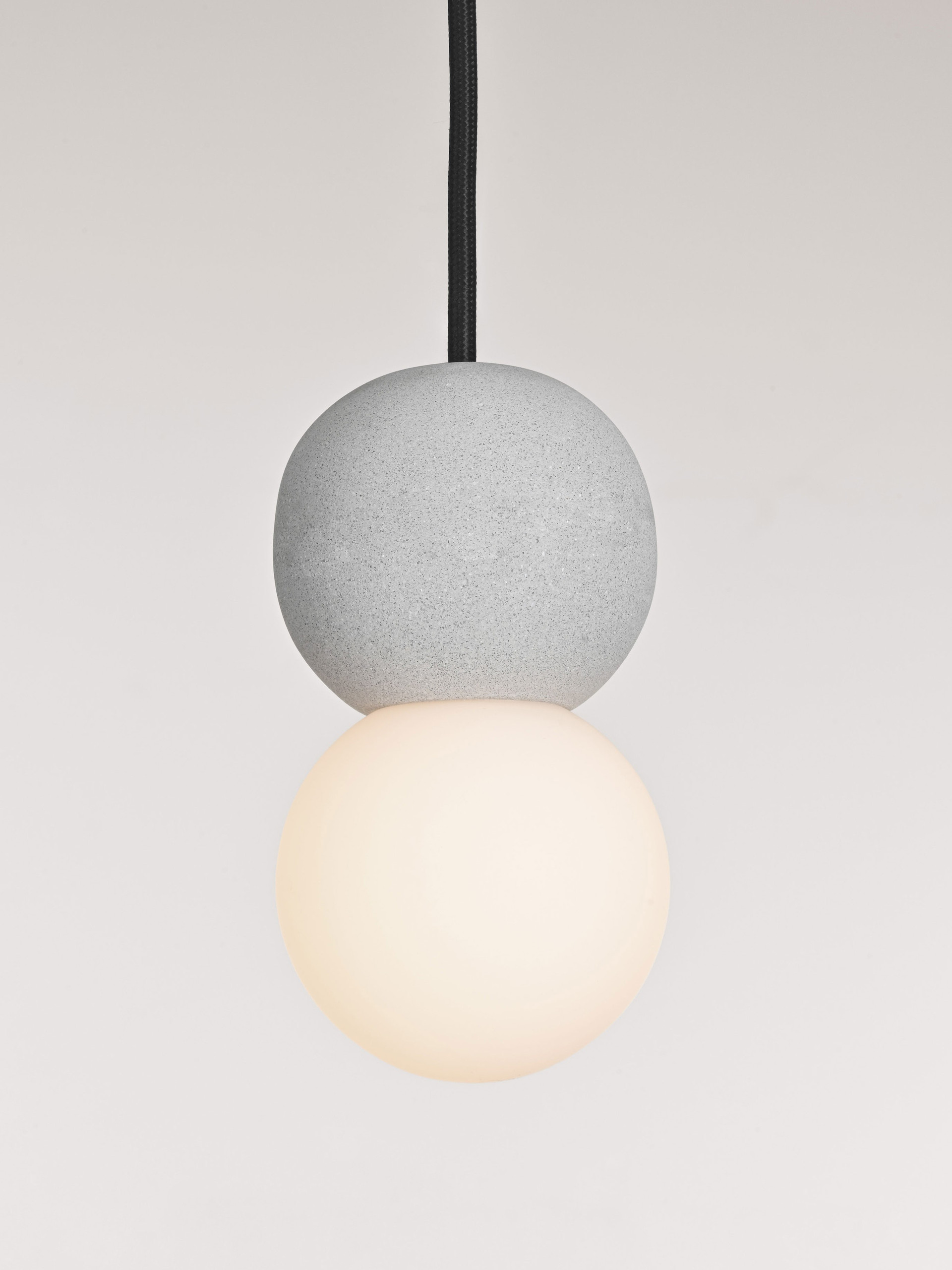 ZERO | H 155 D 8 cm | 5 W | IP20 | Gris | Vidrio/Hormigón