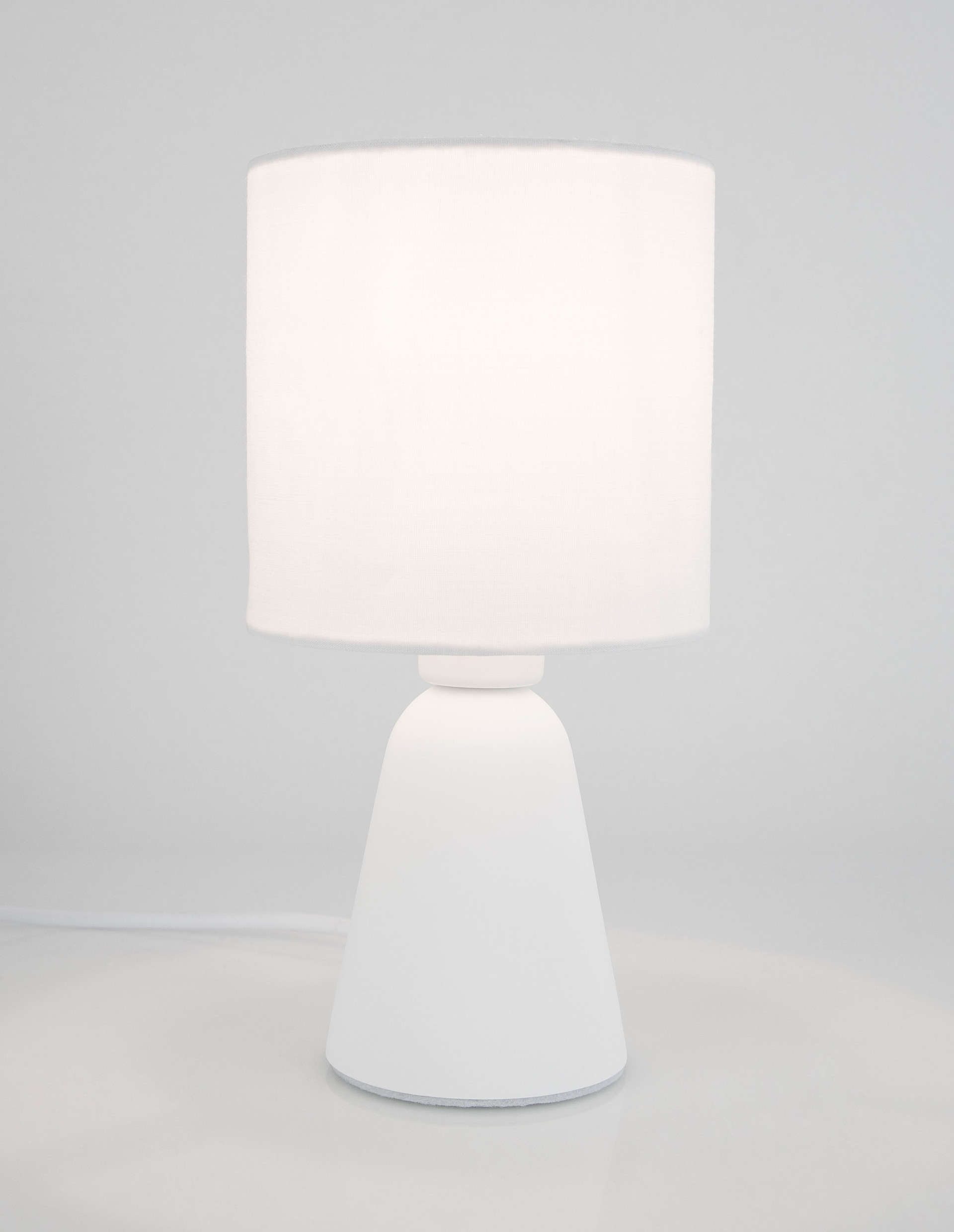 ZERO | H 22.5 D 12 cm | 5 W | IP20 | Blanco | Tela/Yeso