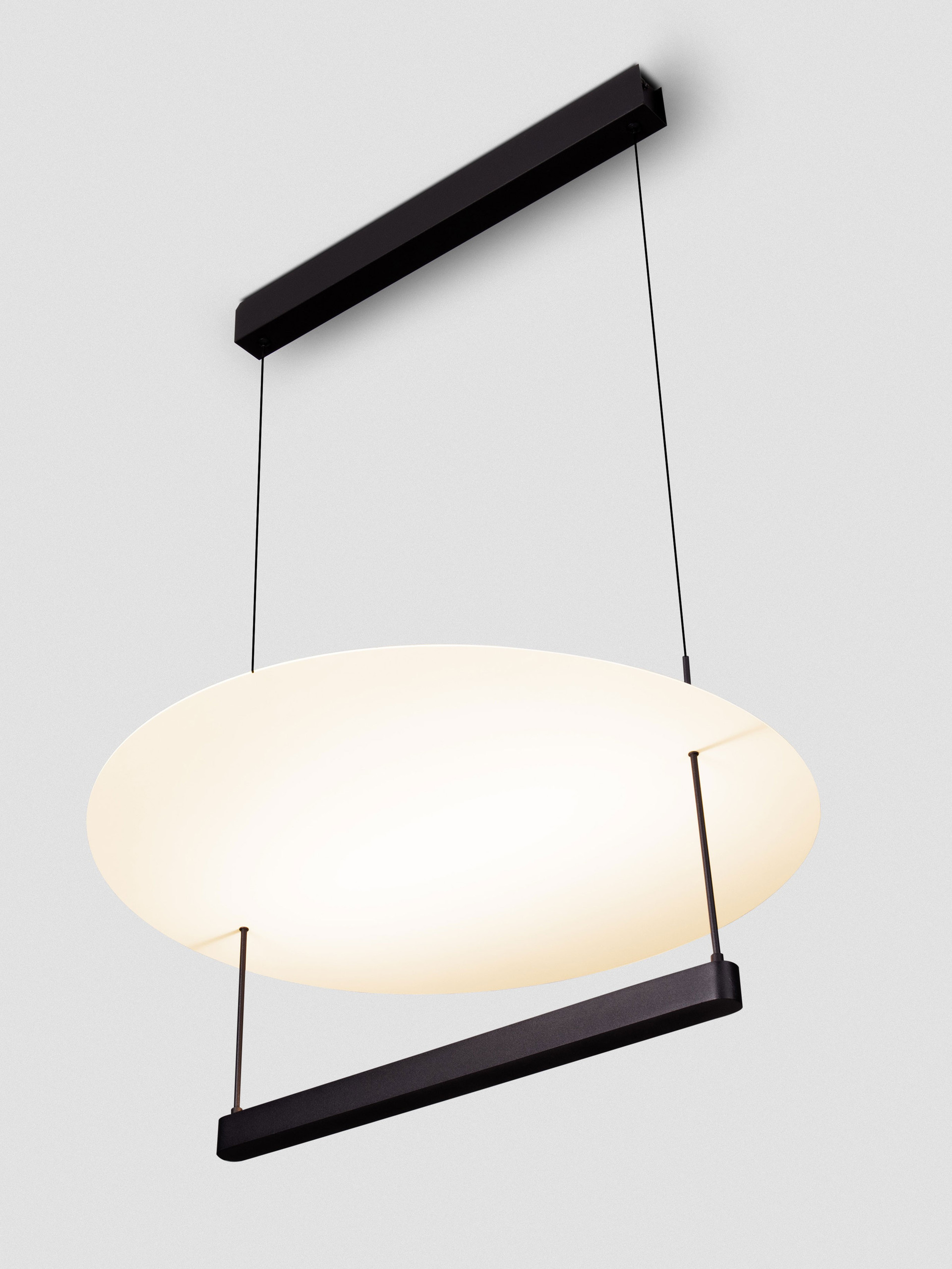 DIONA | L 60 W 60 H 160 cm | 40 W | 2700 K | 2560 lm | IP20 | Black/White | Aluminum
