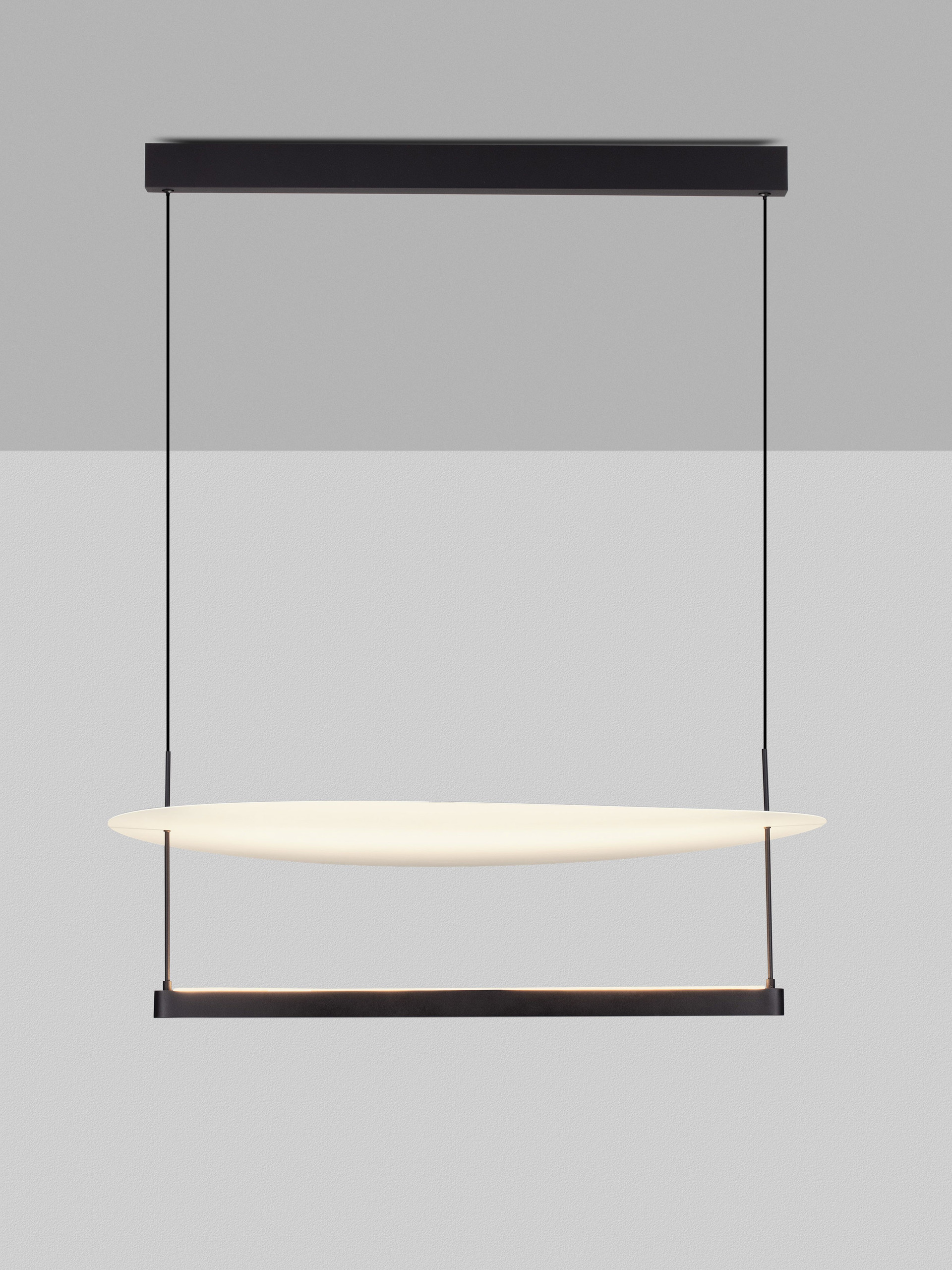 DIONA | L 80 W 80 H 160 cm | 55 W | 2700 K | 3600 lm | IP20 | Negro/Blanco | Aluminio