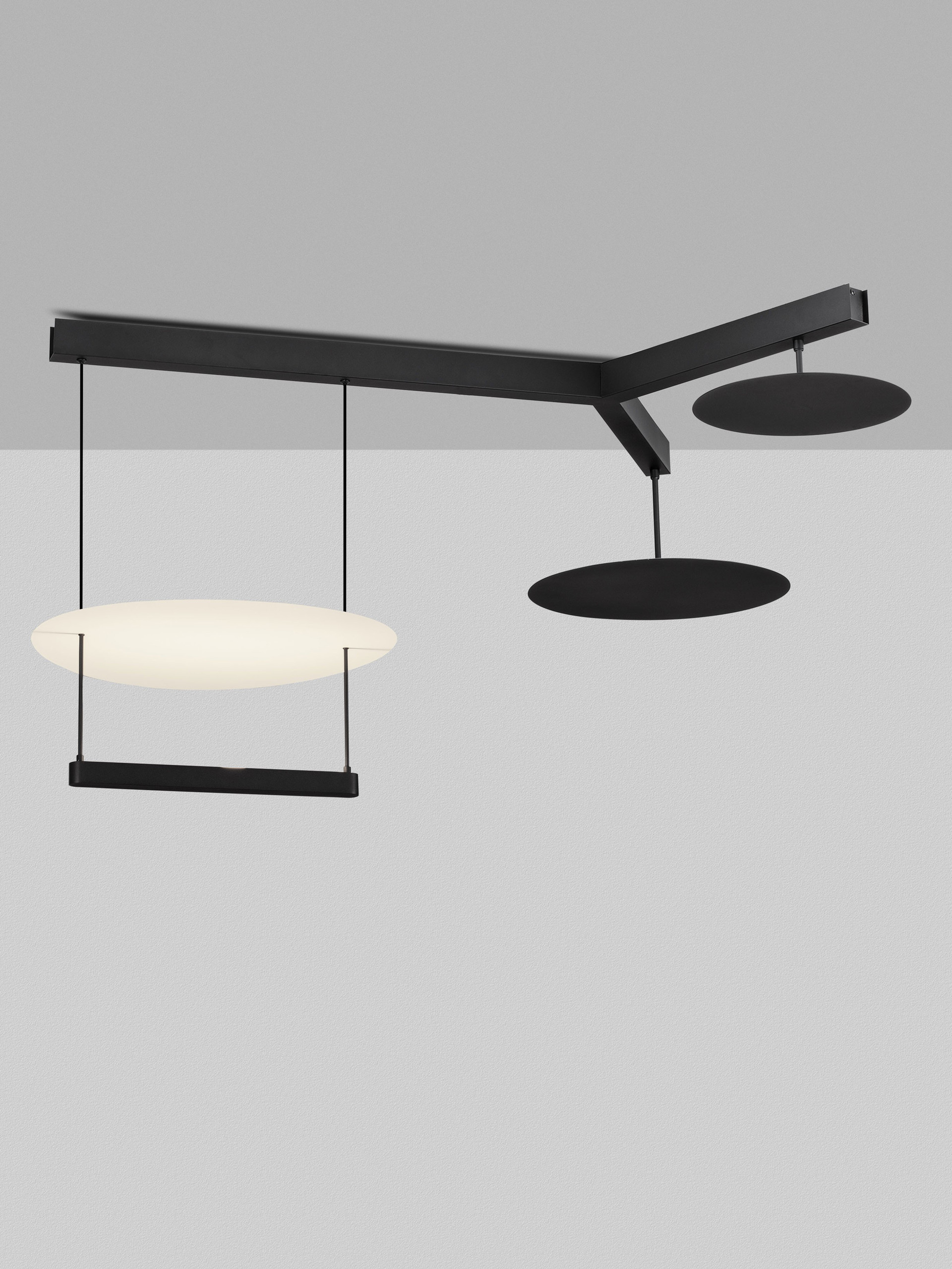 DIONA | L 120 W 100 H 150 cm | 81 W | 3000 K | 5160 lm | IP20 | Black/White | Aluminum