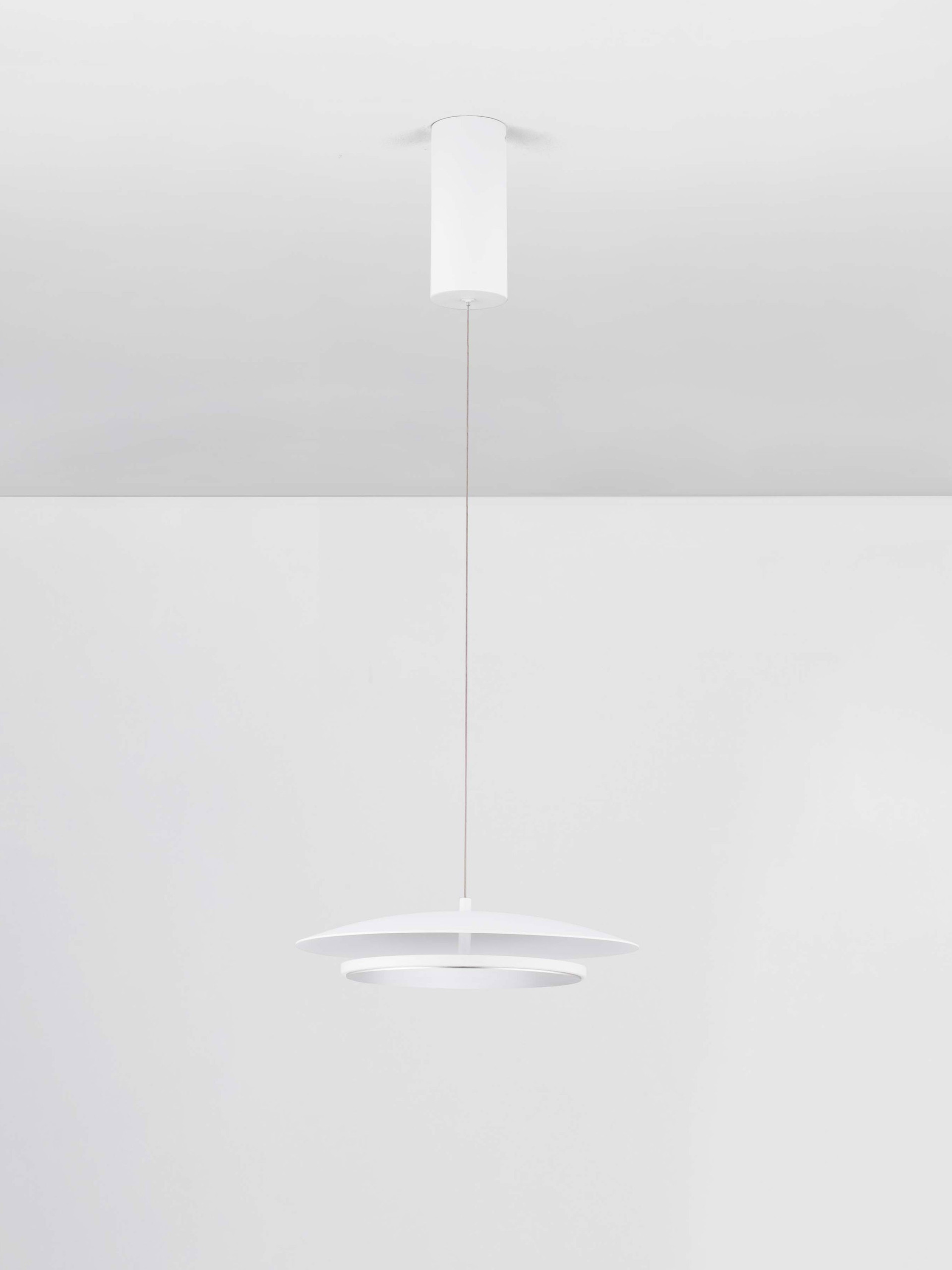 OLOS | H 120 D 35 cm | 21 W | 3000 K | 918 lm | IP20 | Chrome/White | Glass/Aluminum