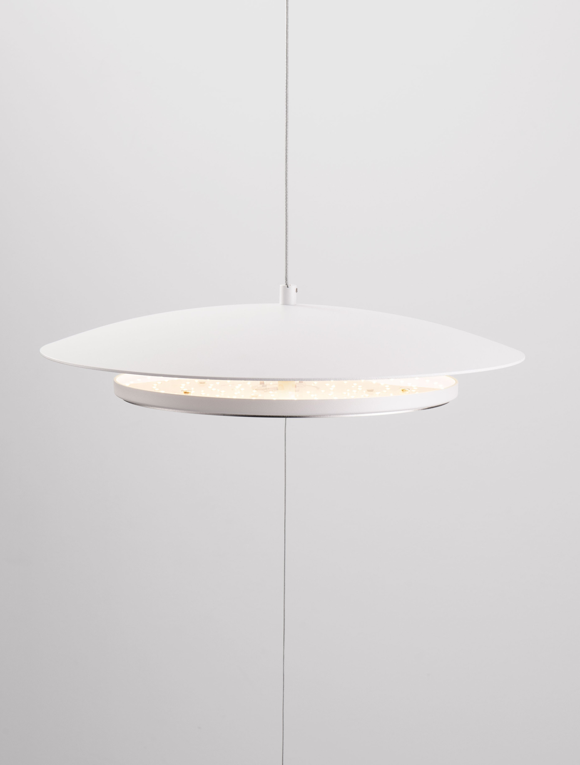 OLOS | H 330 D 35 cm | 21 W | 3000 K | 918 lm | IP20 | Chrome/White | Glass/Aluminum