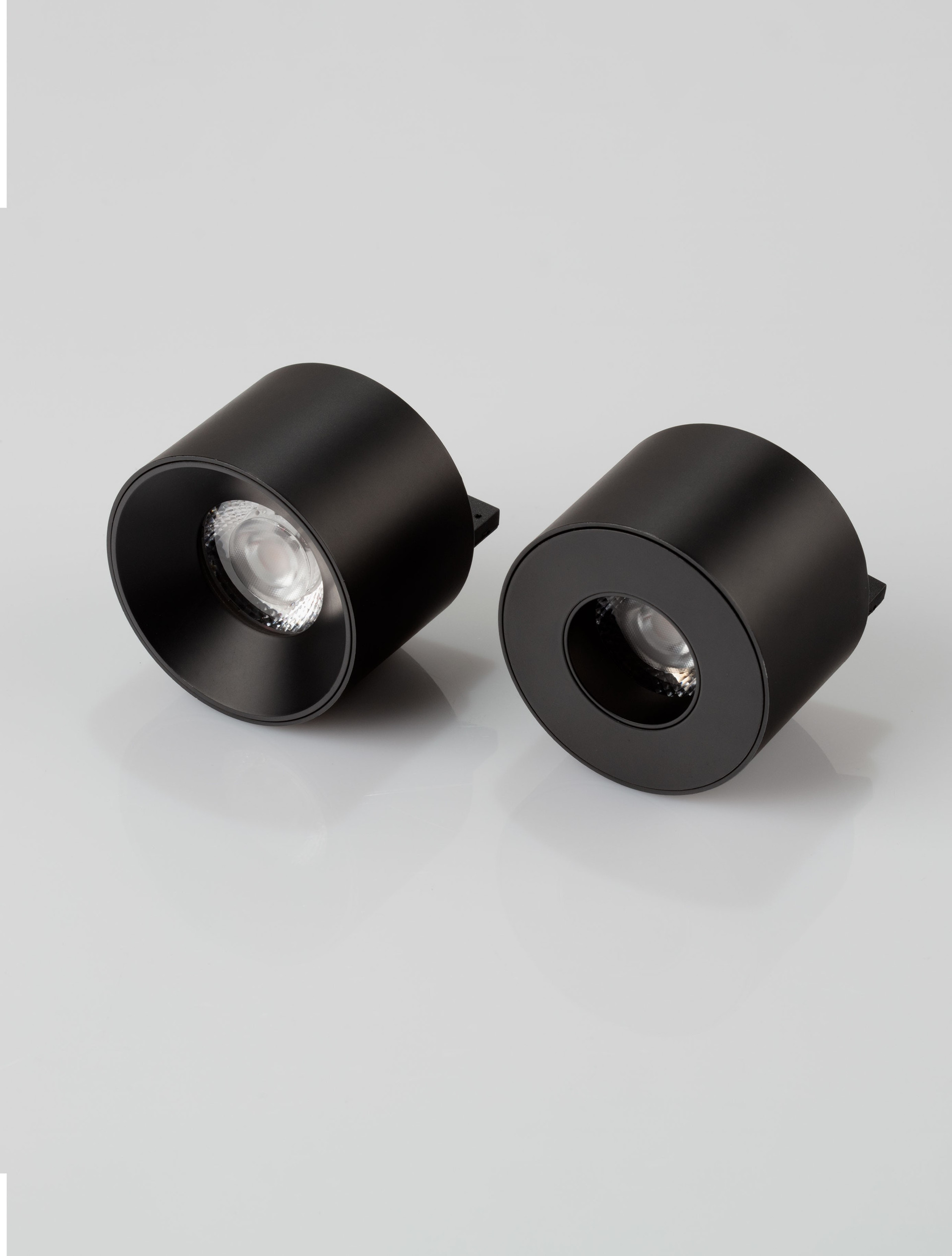 5mm B30-5W-A24-H4.3-773 thumbnail