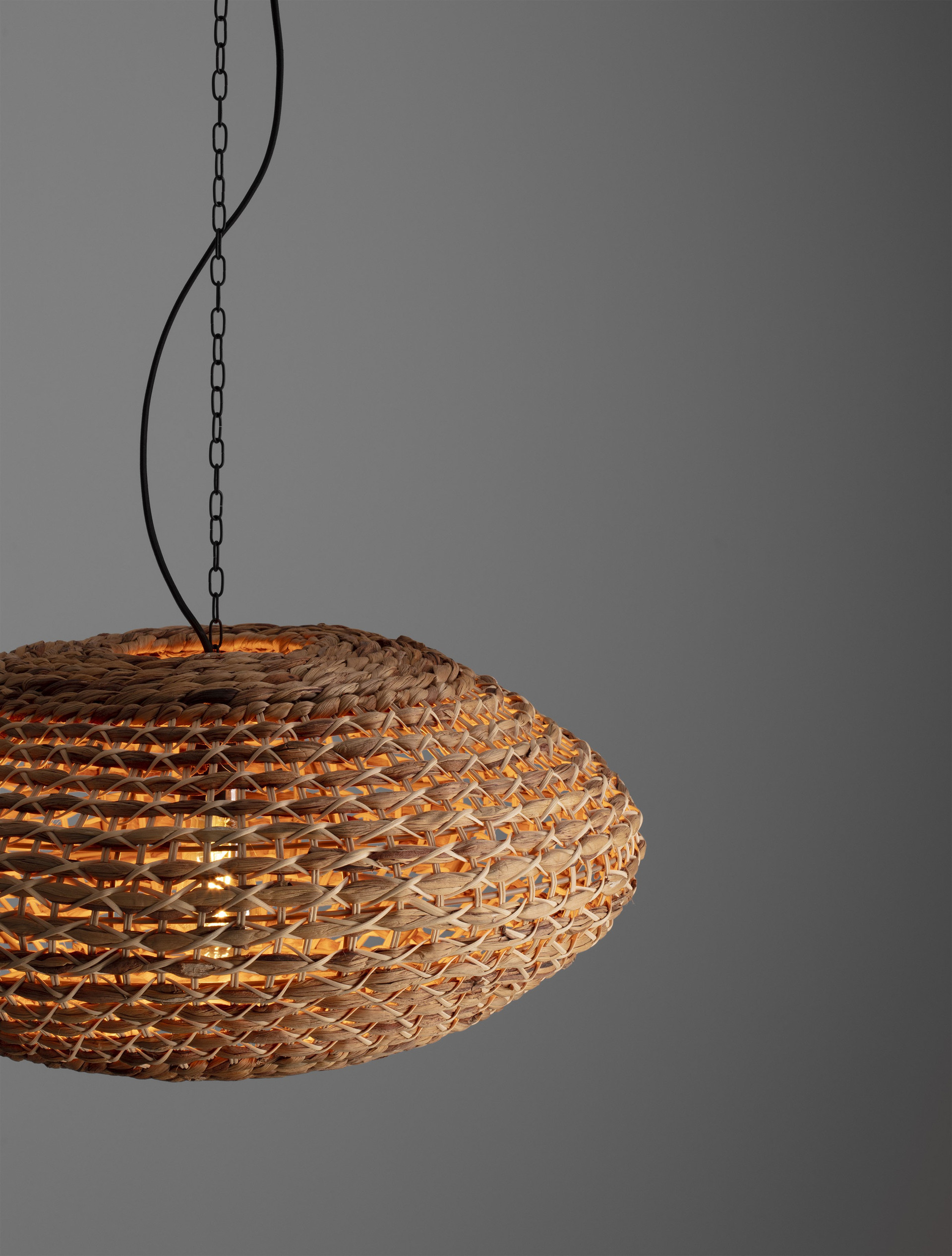 BOLA | H 200 D 58 cm | 12 W | IP20 | Beige | Fabric/Rattan