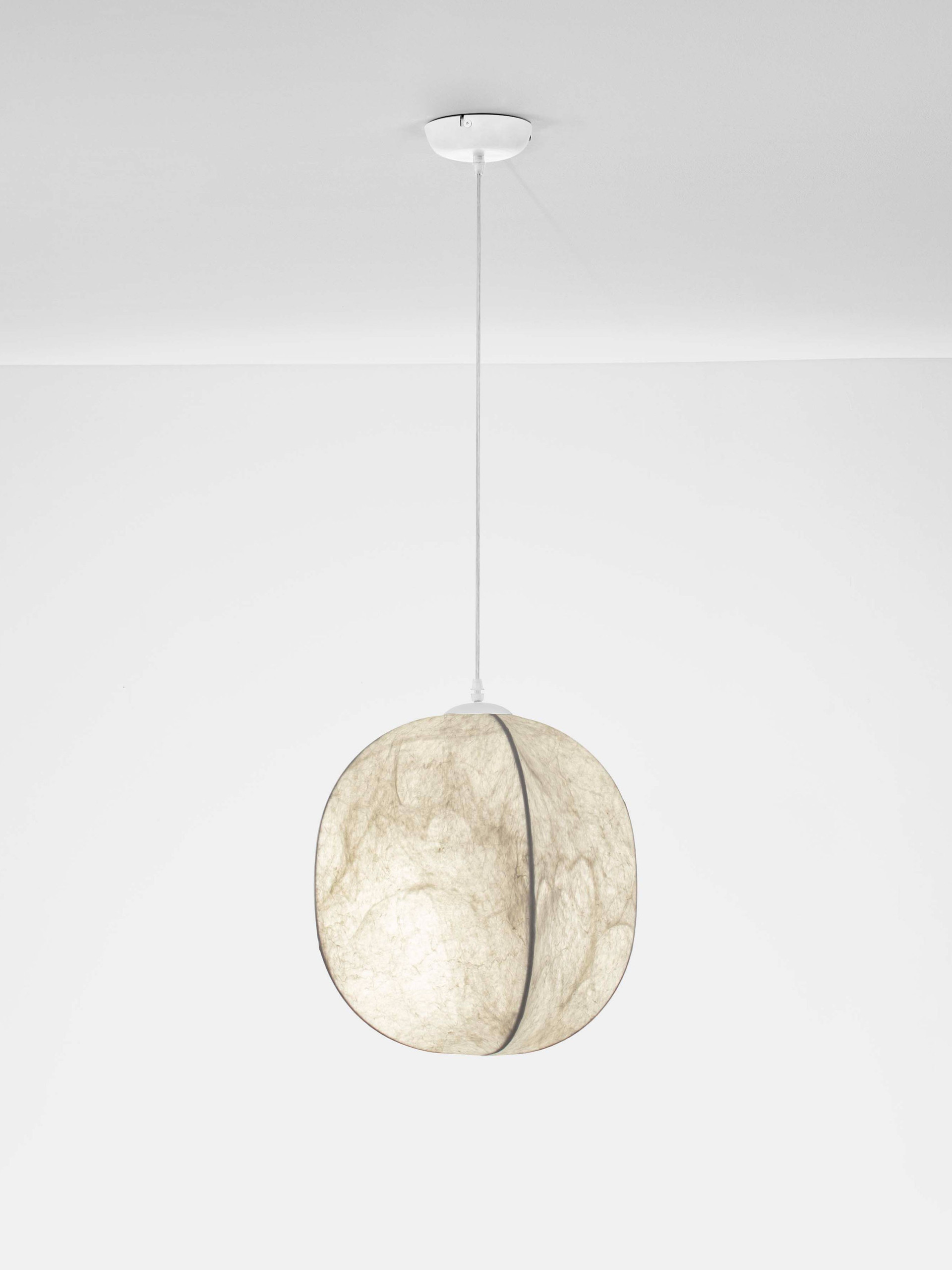 PIERIDA | H 210 D 42 cm | 12 W | IP20 | White | Metal/Silk