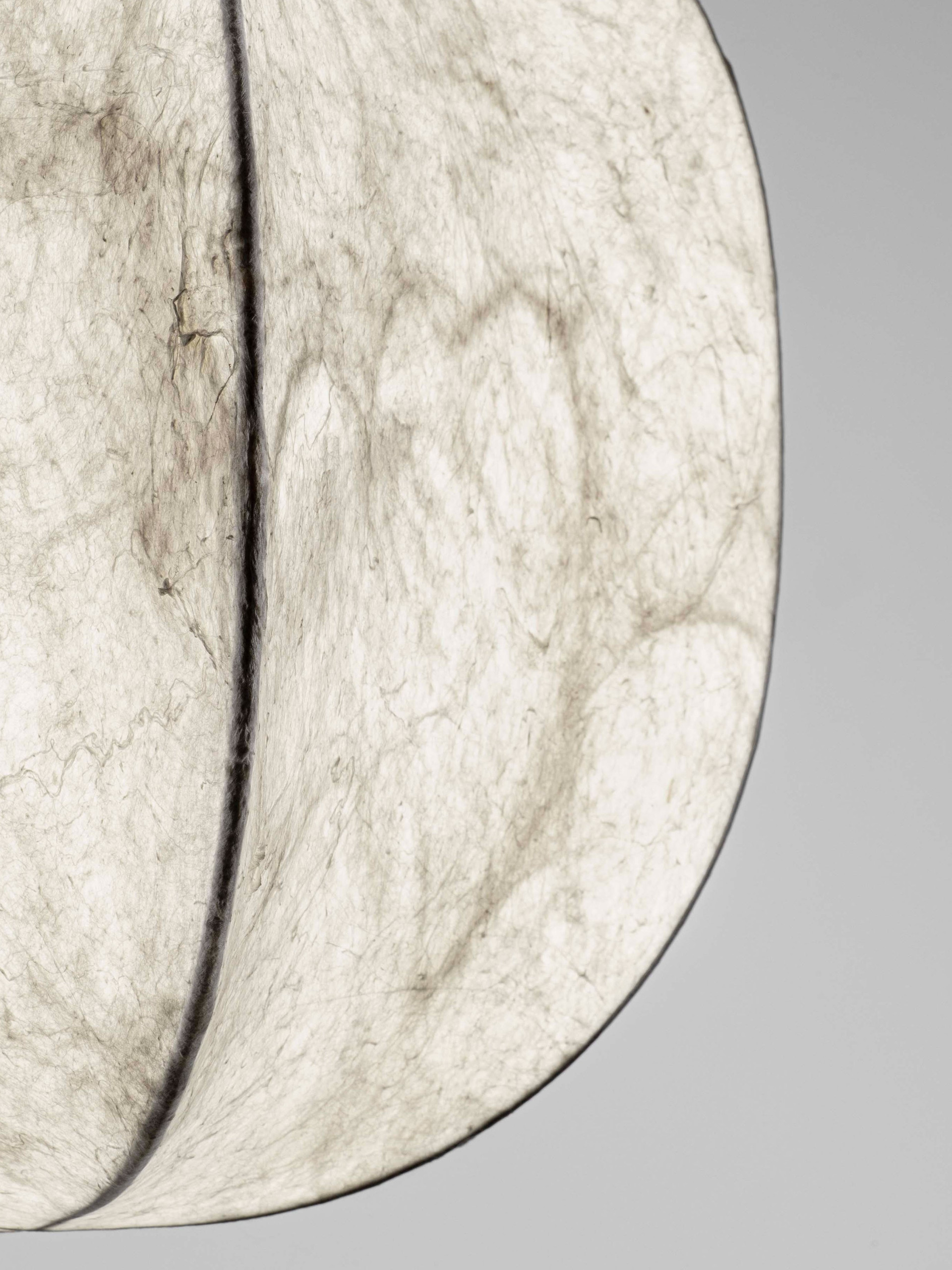 PIERIDA | H 210 D 42 cm | 12 W | IP20 | White | Metal/Silk