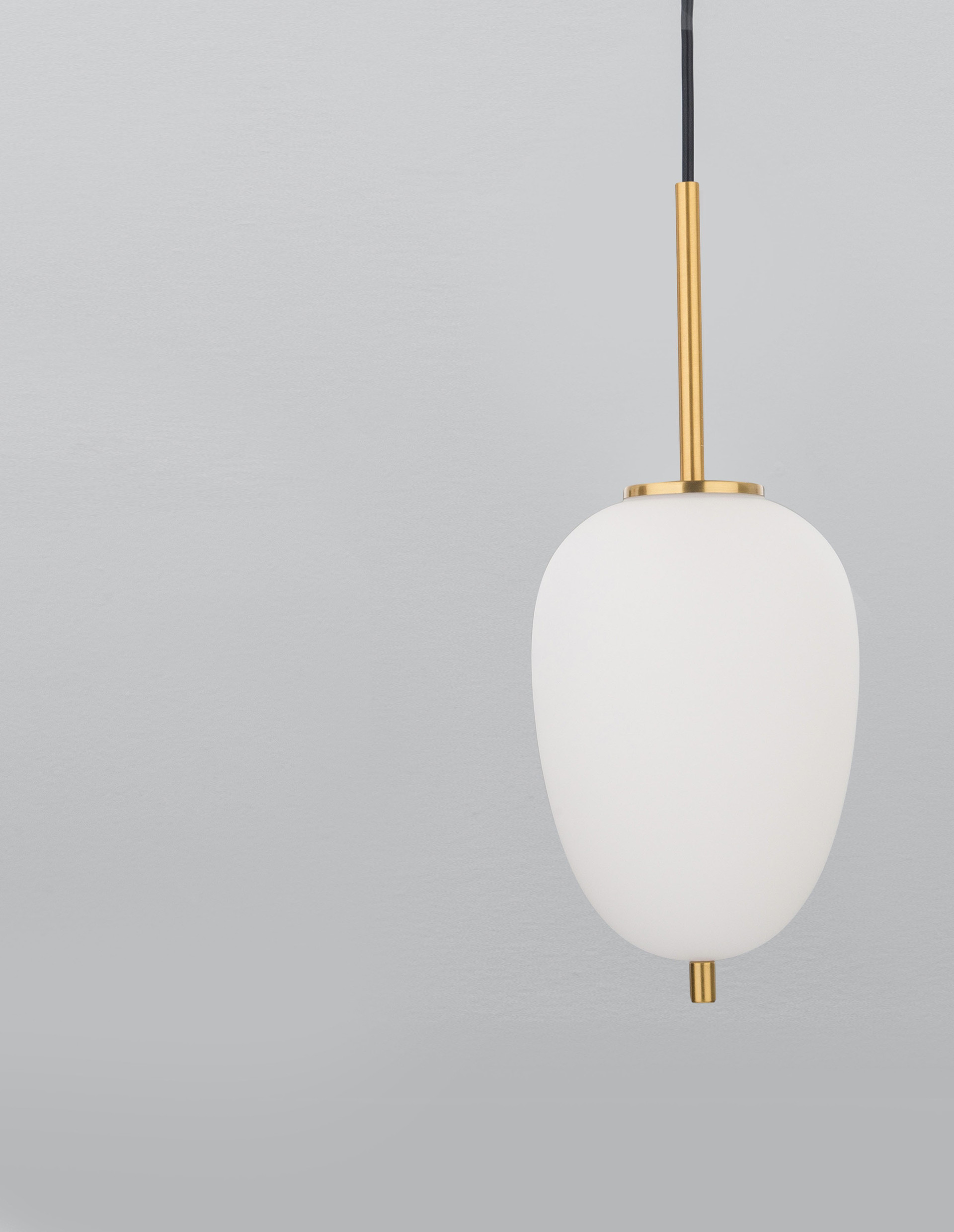 LATO | H 120 D 15.8 cm | 5 W | IP20 | White/Gold | Glass/Metal/Fabric