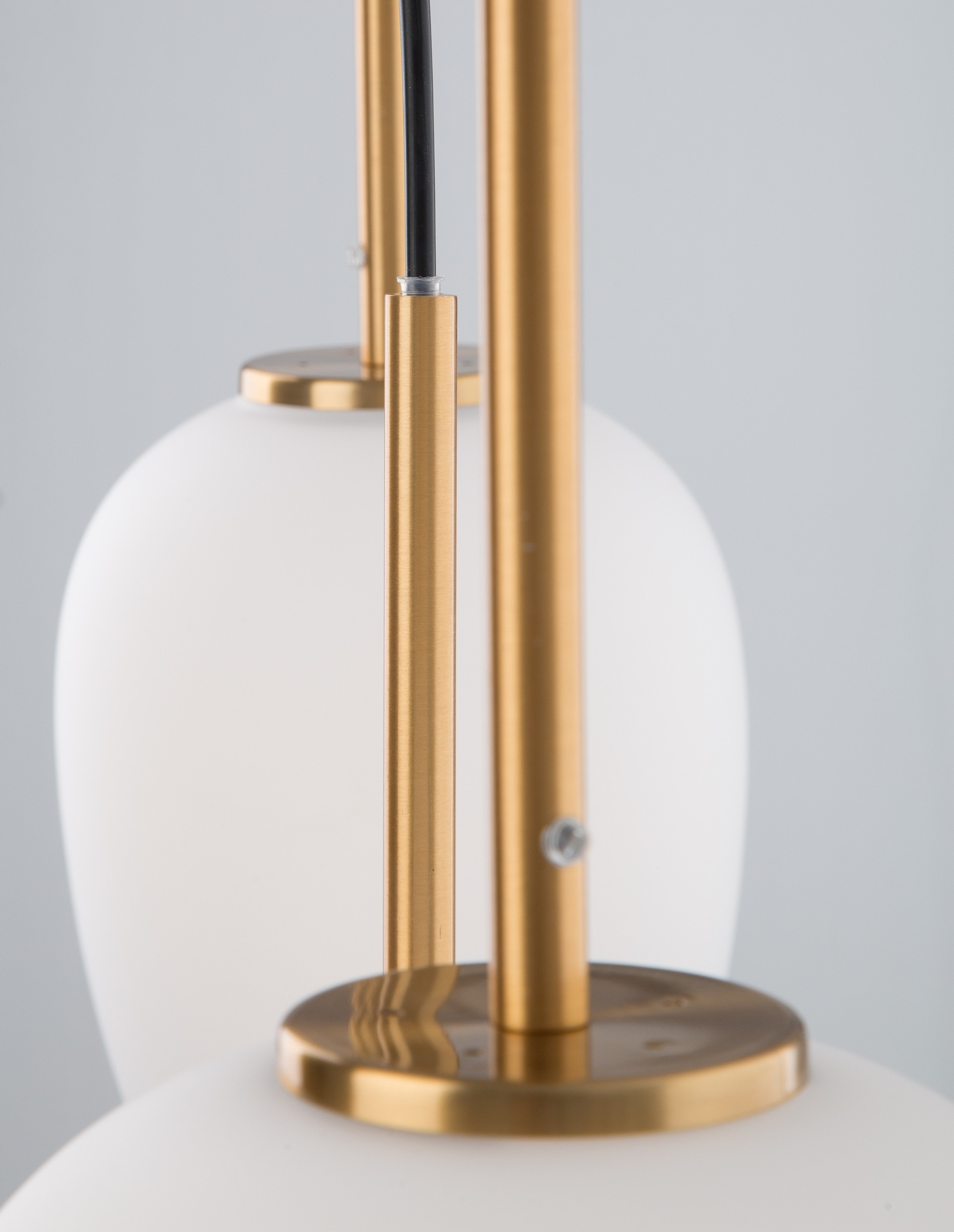 LATO | L 53 W 9 H 120 cm | 15 W | IP20 | White/Gold | Glass/Metal/Fabric