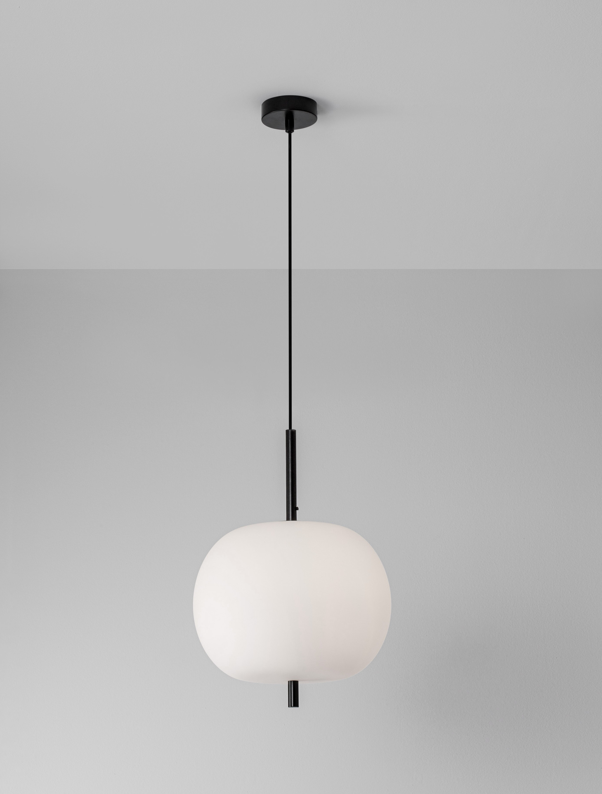LATO | H 120 D 30 cm | 12 W | IP20 | Black/White | Glass/Metal/Fabric