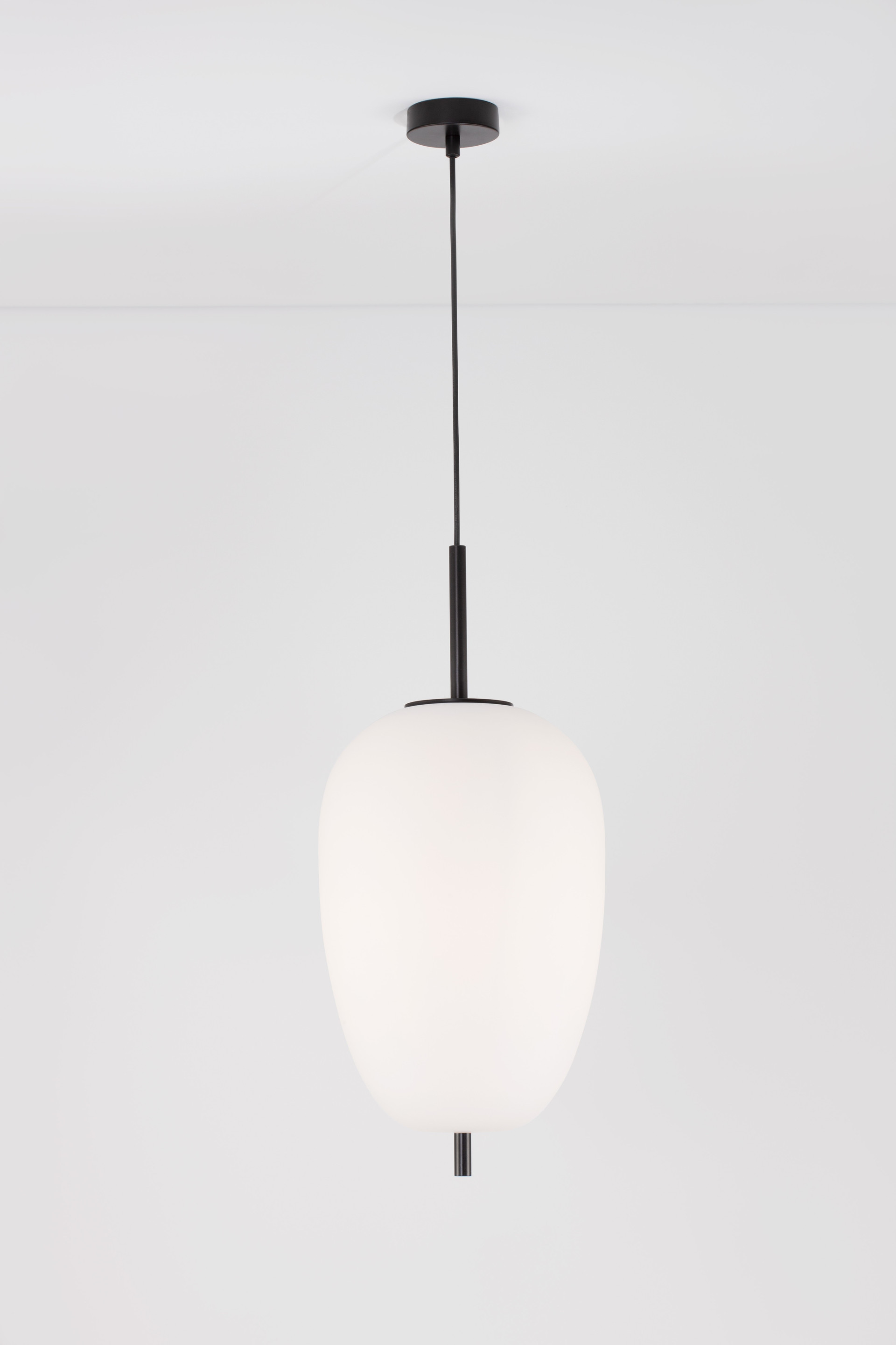 LATO | H 120 D 27 cm | 12 W | IP20 | Black/White | Glass/Metal/Fabric
