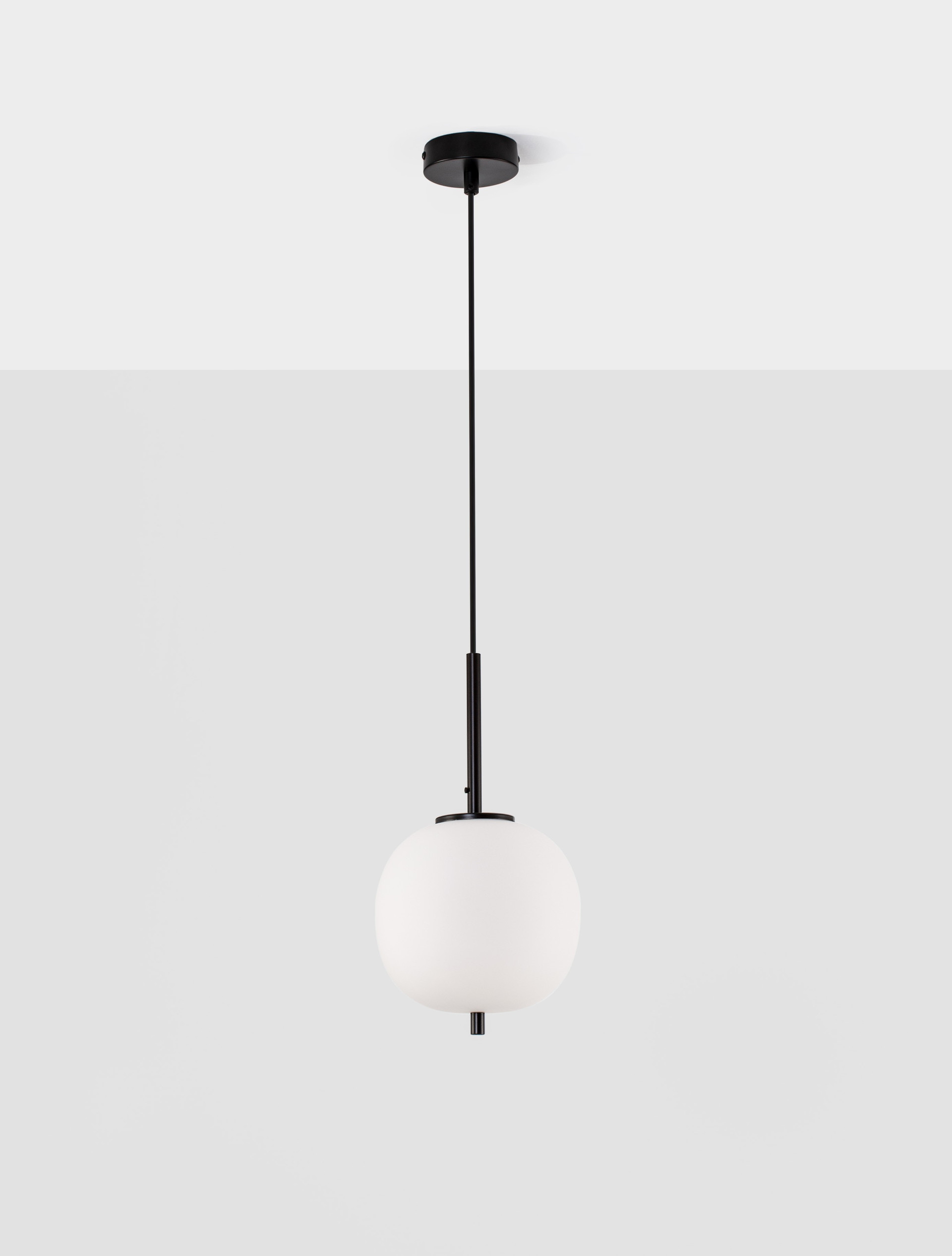 LATO | H 120 D 18.5 cm | 5 W | IP20 | Black/White | Glass/Metal/Fabric