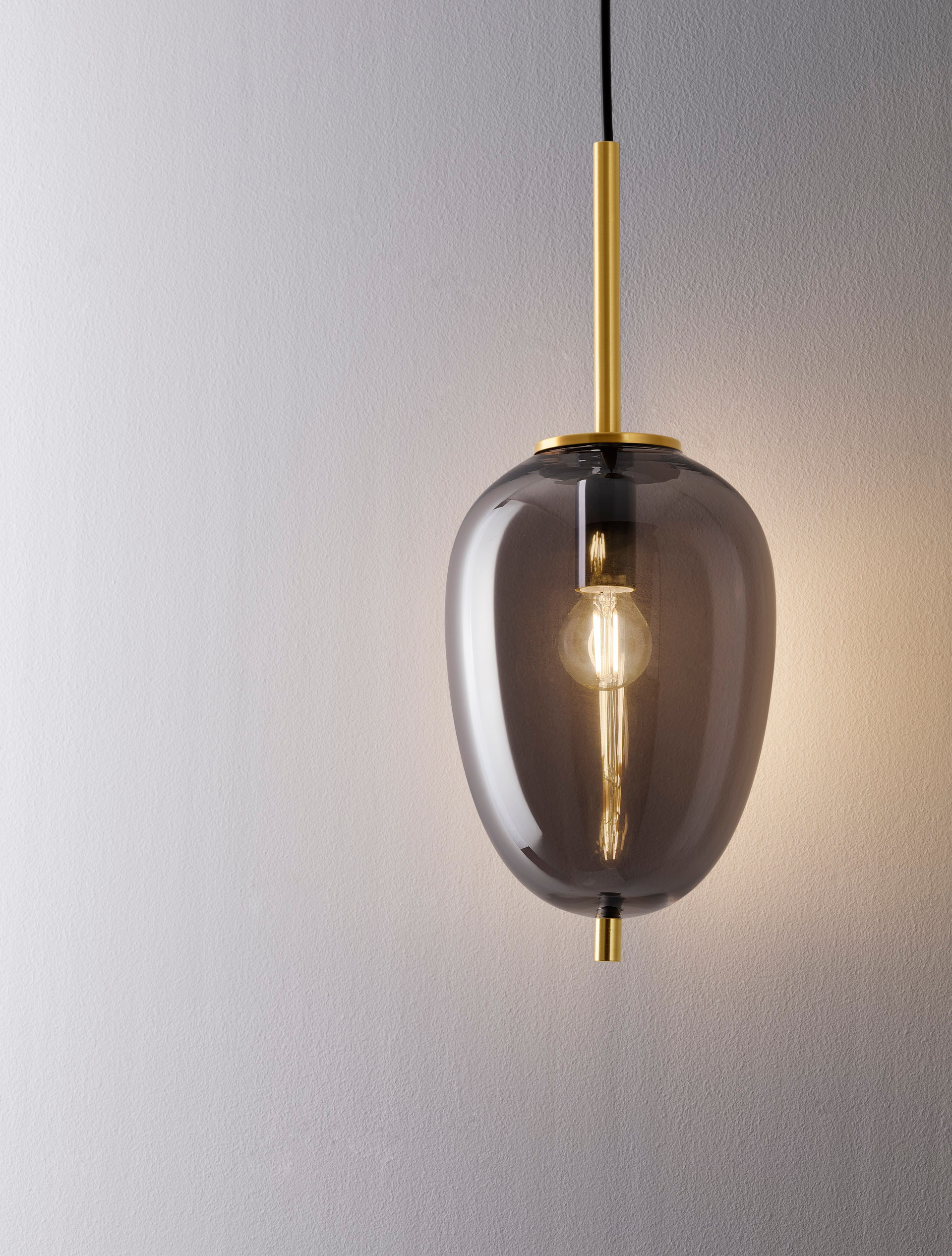 LATO | H 120 D 15.8 cm | 5 W | IP20 | Gold/Smokey | Glass/Metal/Fabric