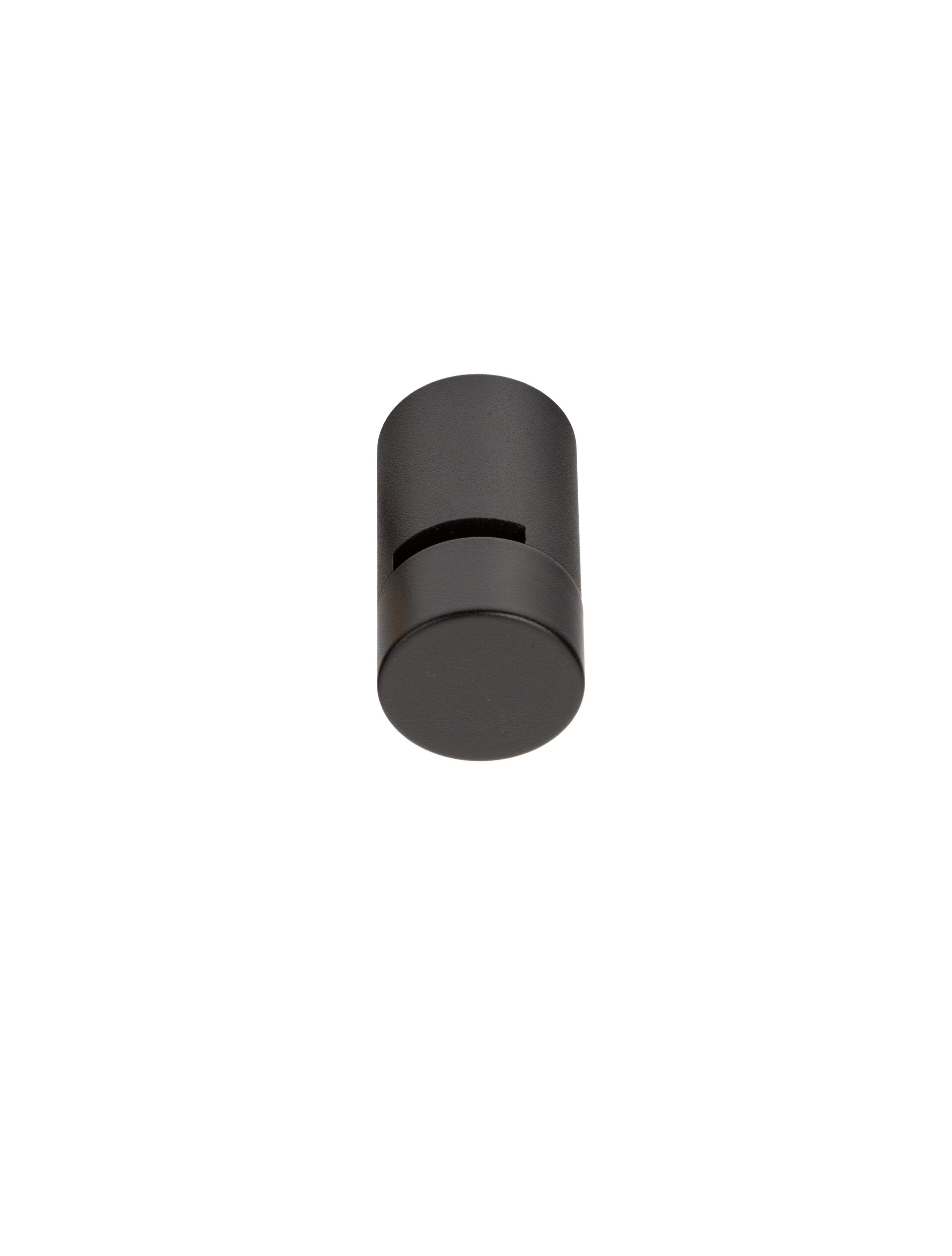 Symmetric B-Track-D2.6