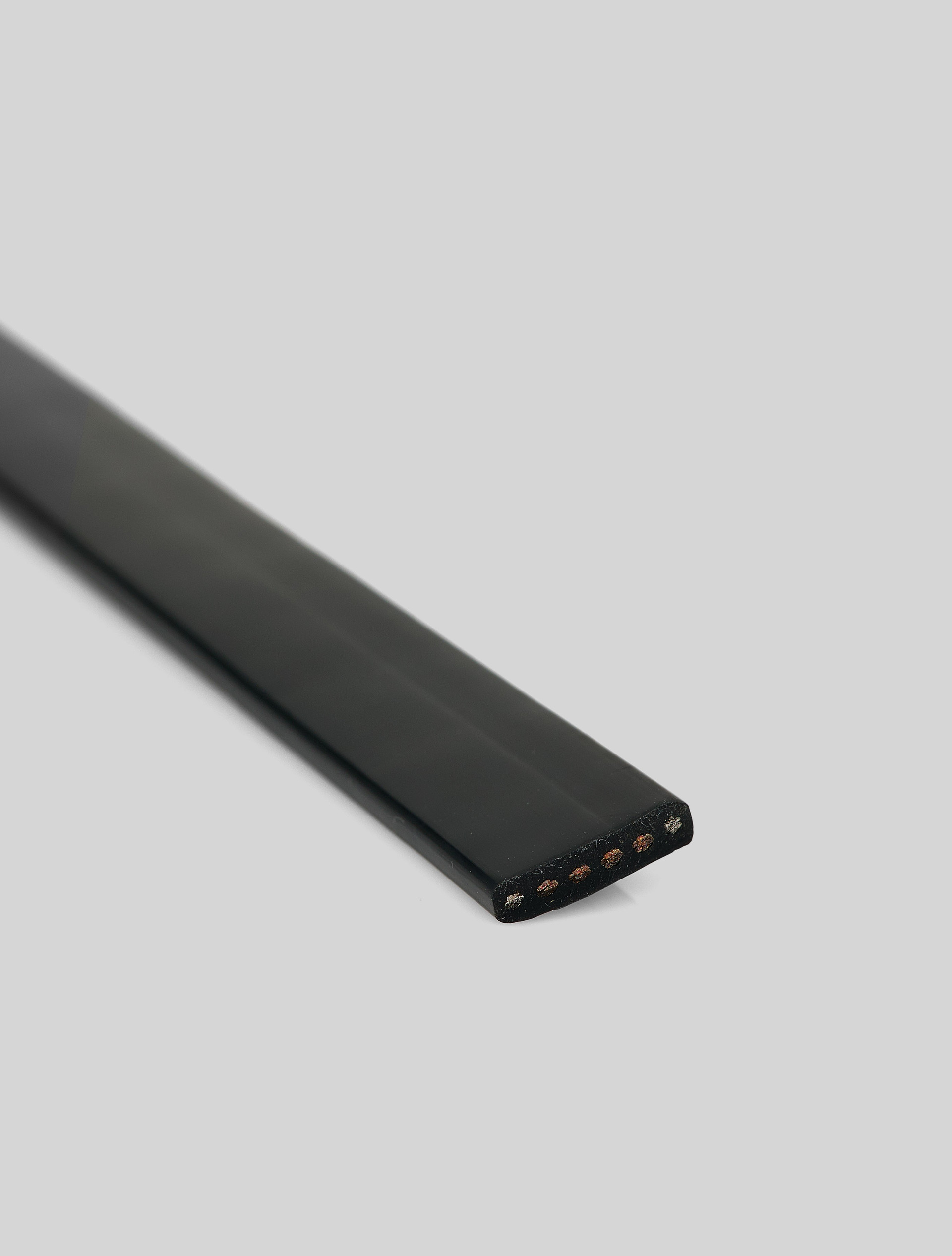 Symmetric B-Track-24Vdc thumbnail