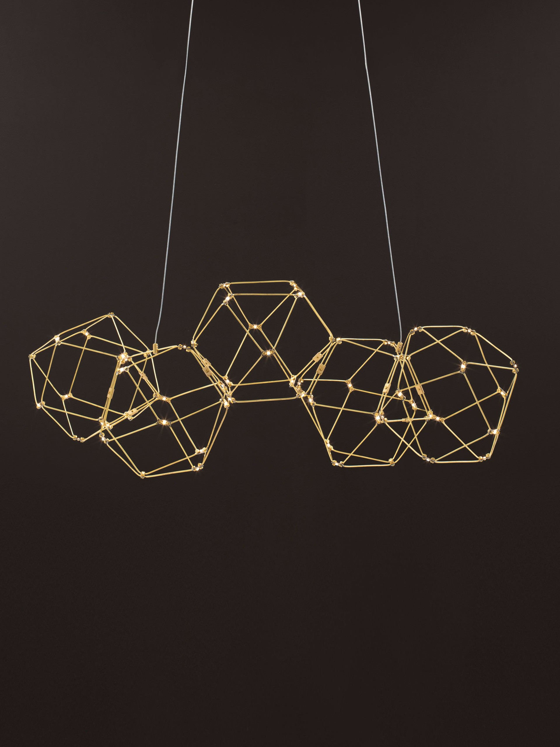 NEBULA | L 84 W 22 H 110 cm | 25 W | 3000 K | 2049 lm | IP20 | Gold | Copper