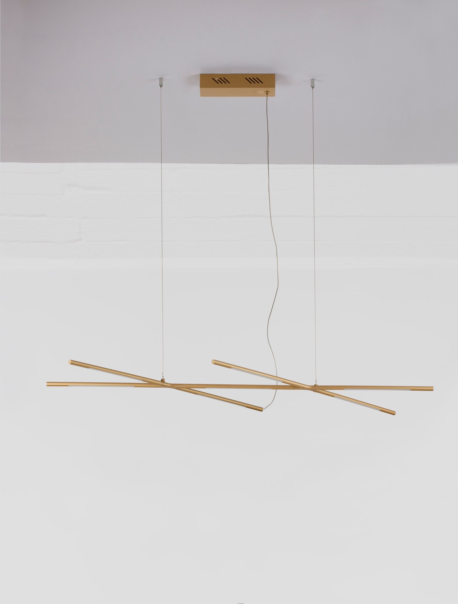 RACCIO | L 115 W 53 H 200 cm | 27 W | 3000 K | 1308 lm | IP20 | Brass Gold | Metal/Acrylic