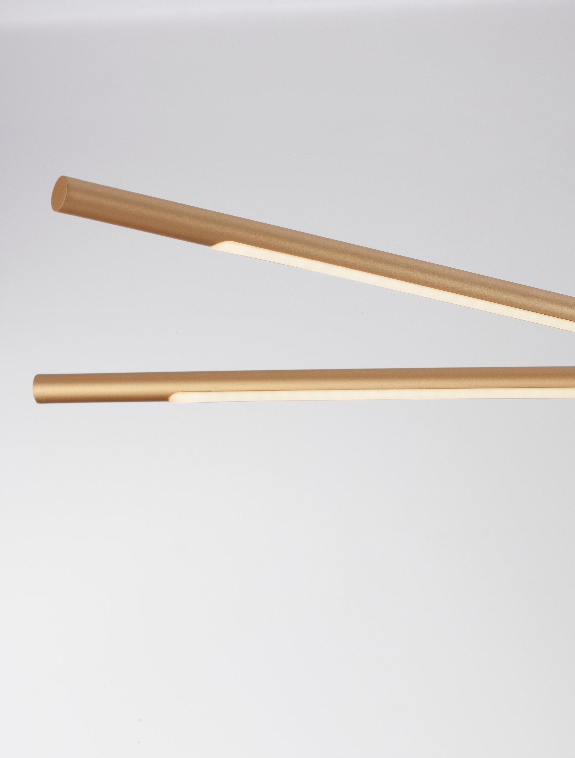 RACCIO | L 115 W 53 H 200 cm | 27 W | 3000 K | 1308 lm | IP20 | Brass Gold | Metal/Acrylic