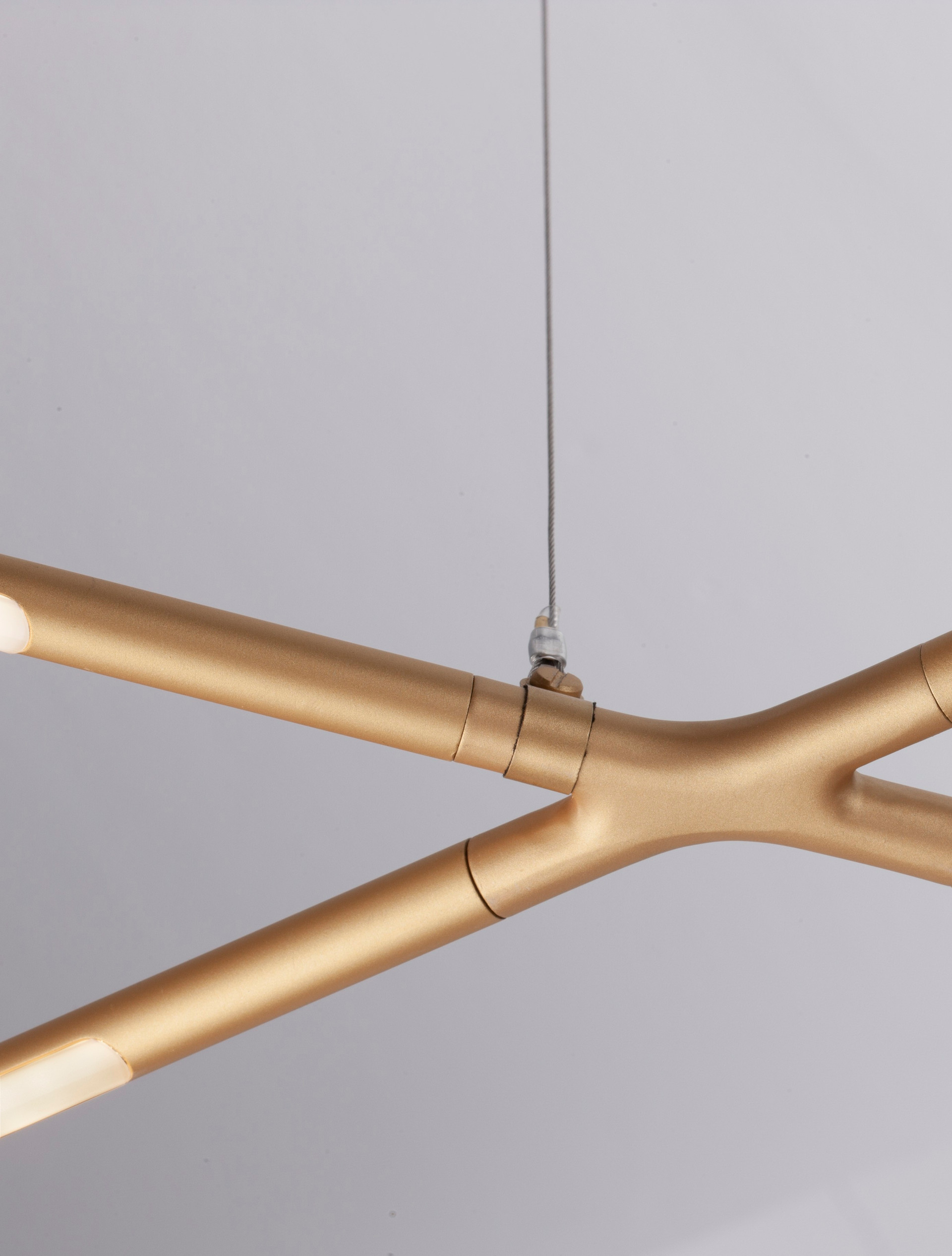 RACCIO | L 115 W 53 H 200 cm | 27 W | 3000 K | 1308 lm | IP20 | Brass Gold | Metal/Acrylic
