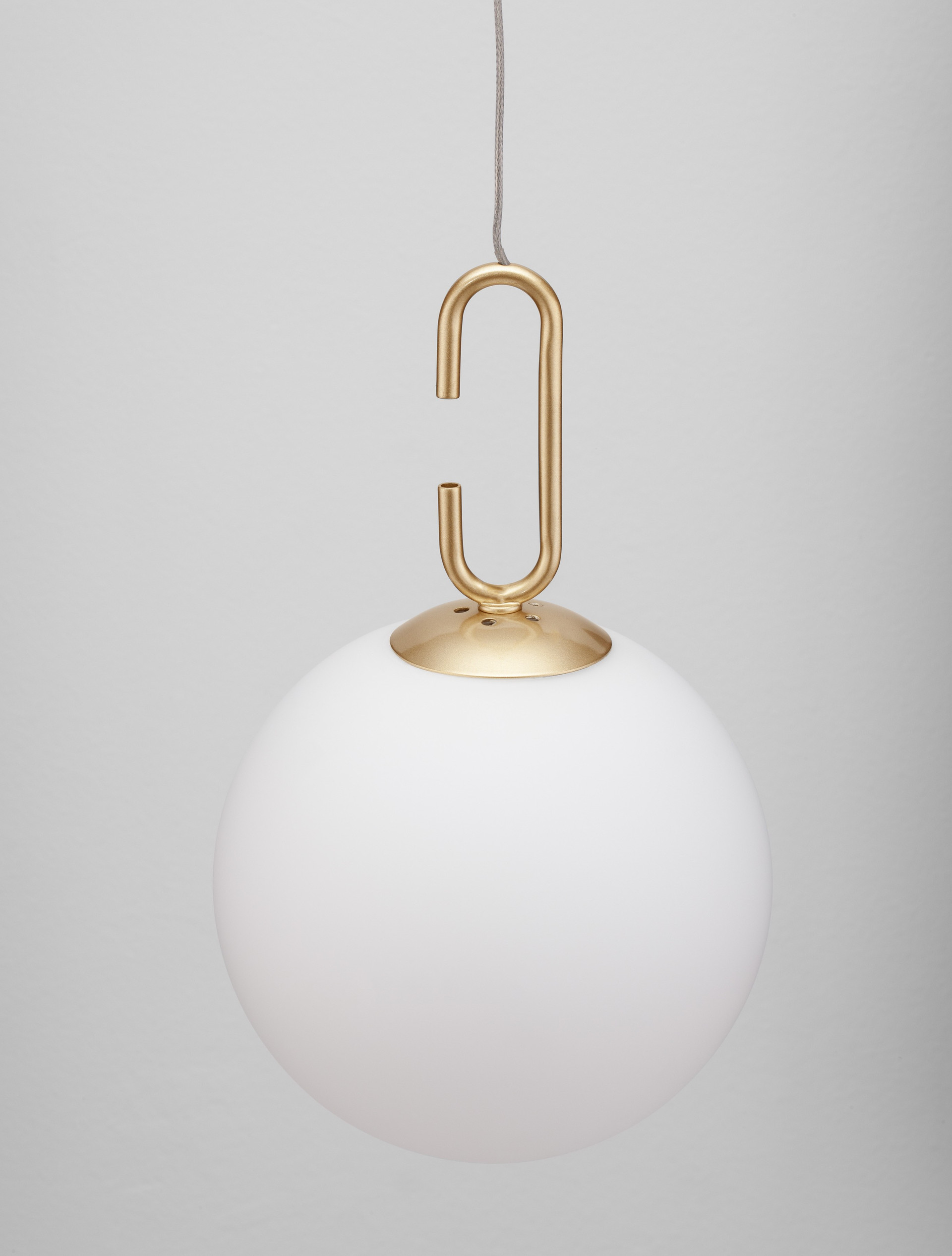 HOOK | H 120 D 18 cm | 11 W | 3000 K | 1061 lm | IP20 | White/Gold | Glass/Metal