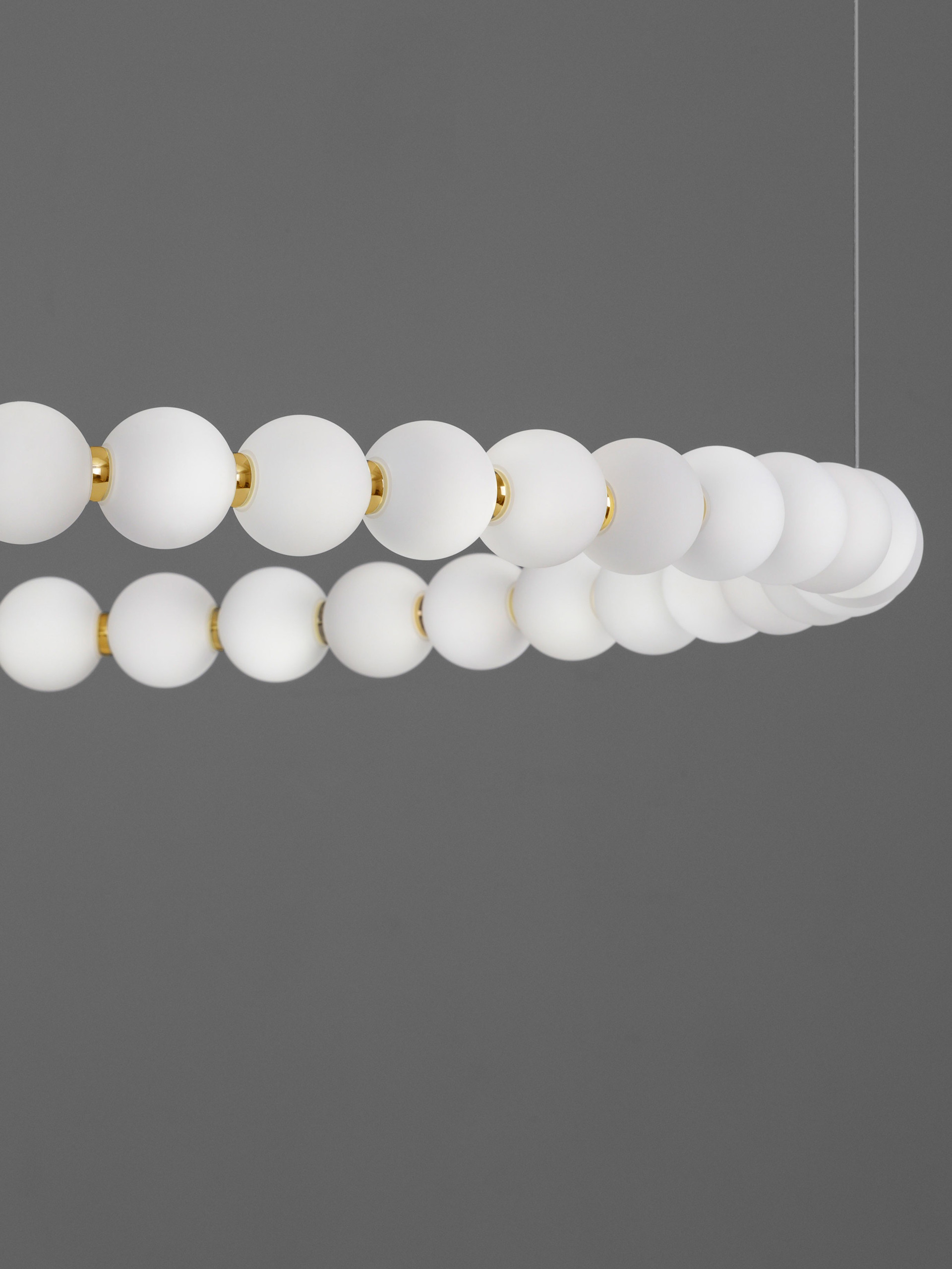 PERLA | H 200 D 104 cm | 96 W | 3000 K | 8076 lm | IP20 | White/Gold | Glass/Metal