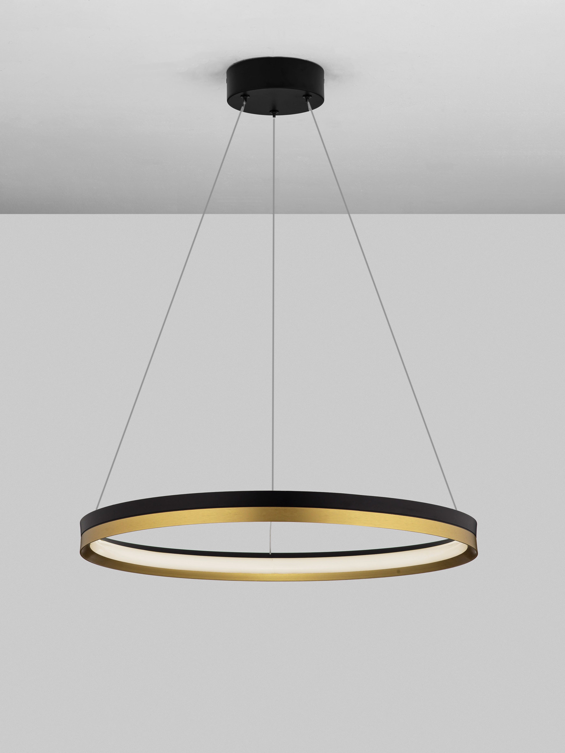CANTRIA | H 150 D 60 cm | 33 W | 3000 K | 2900 lm | IP20 | Black/Gold | Metal/Acrylic