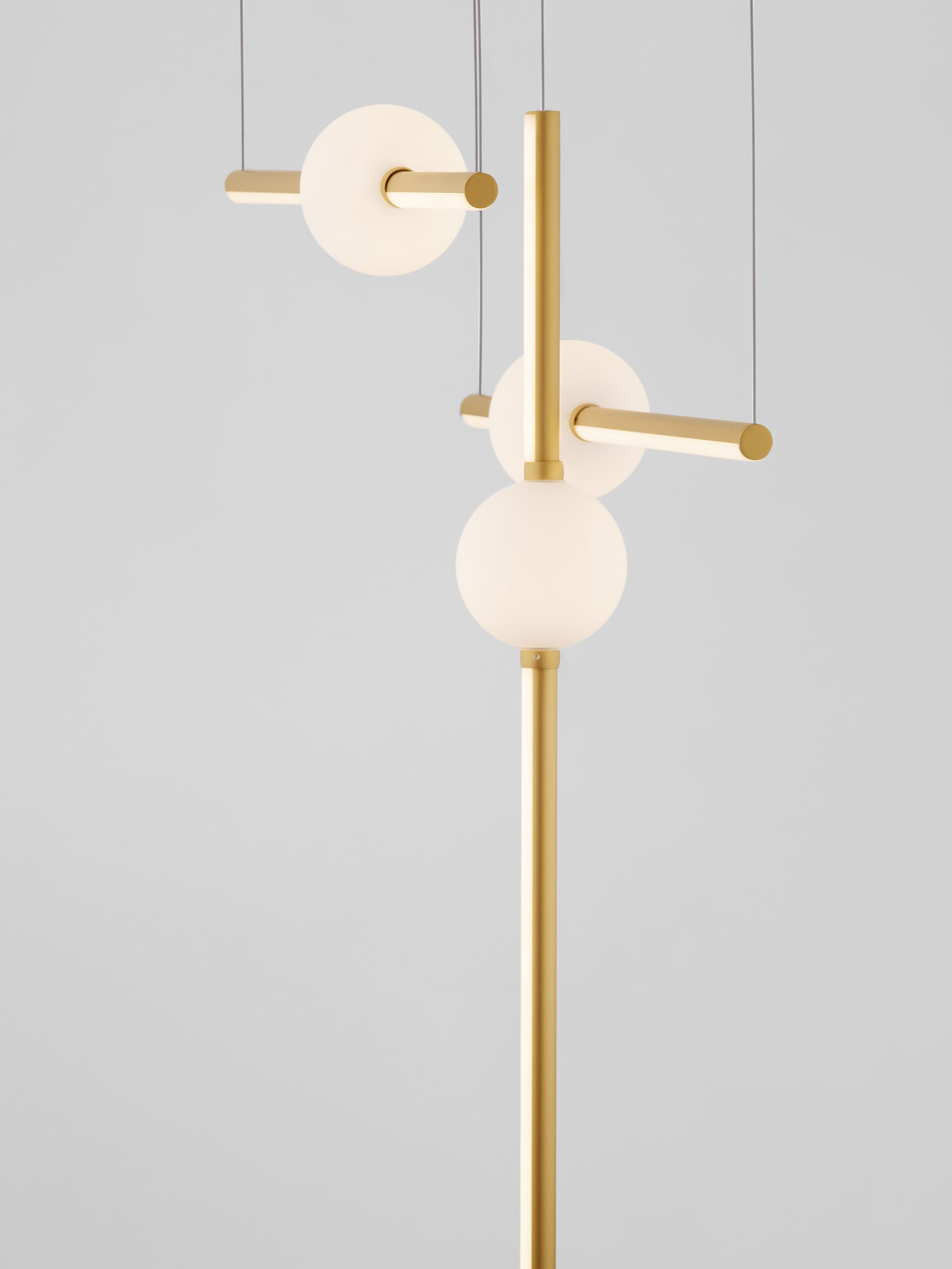 ACROBAT | L 89 W 26 H 120 cm | 27 W | 3000 K | 2542 lm | IP20 | Black/White/Gold | Glass/Aluminum