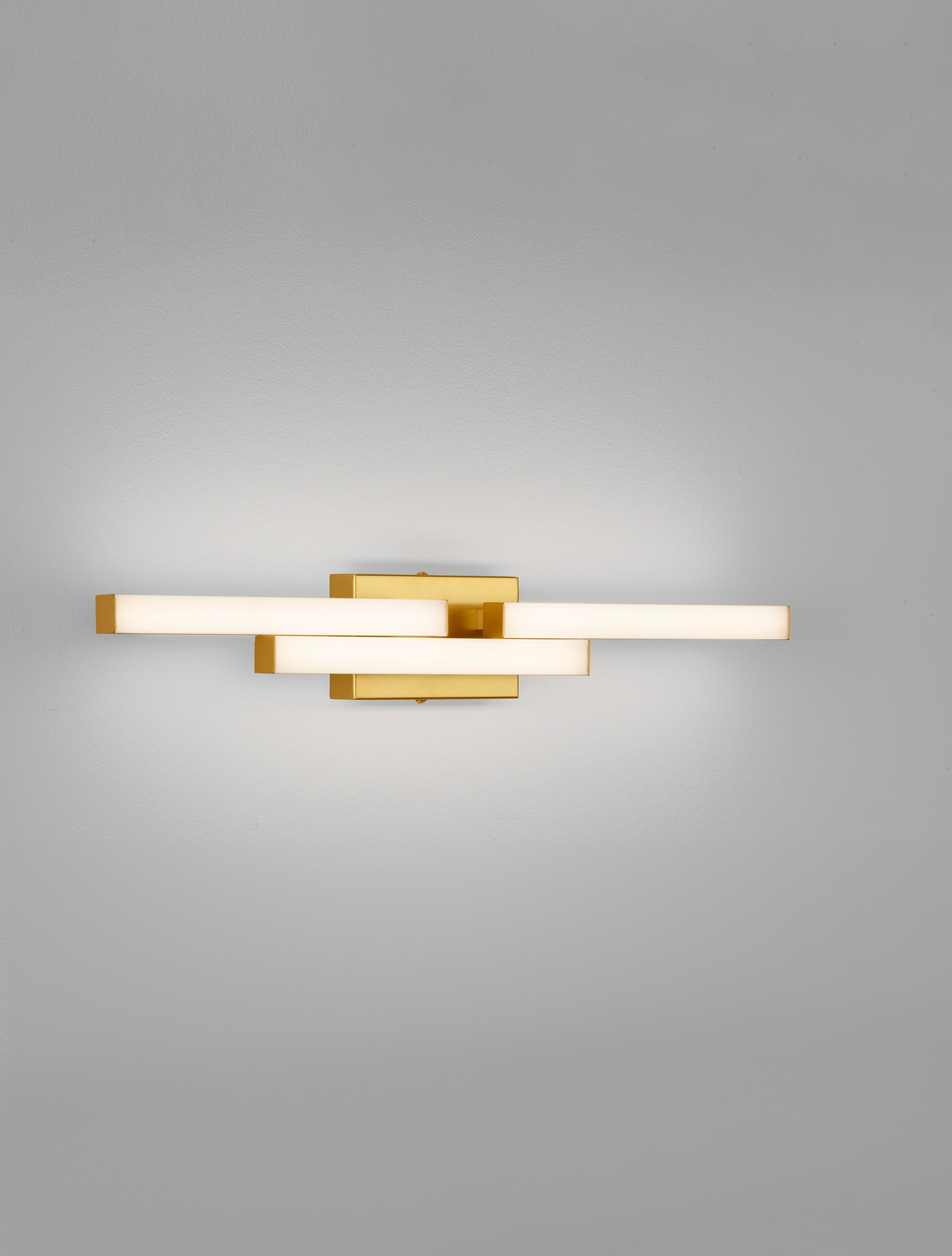ATOM | L 60 W 7 H 9 cm | 14 W | 4000 K | 1342 lm | IP44 | Gold | Aluminum/Acrylic