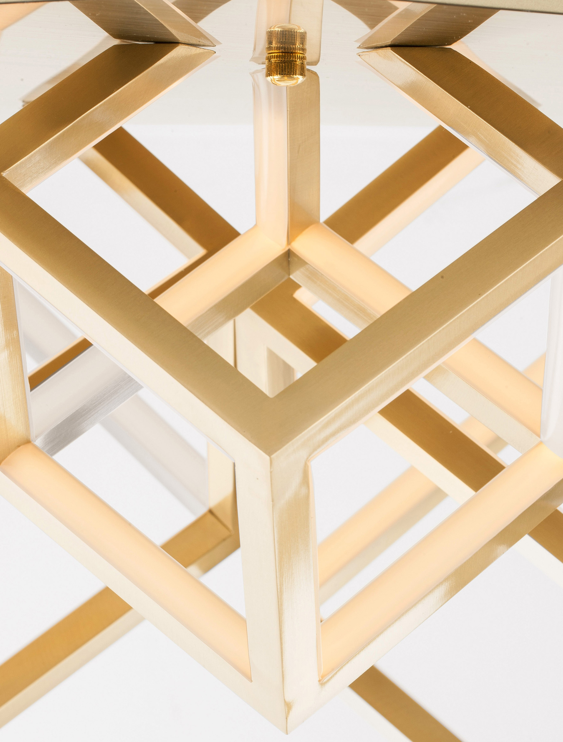 GABBIA | L 64 W 35.9 H 41 cm | 110 W | 3000 K | 8250 lm | IP20 | Gold | Aluminum/Silicone
