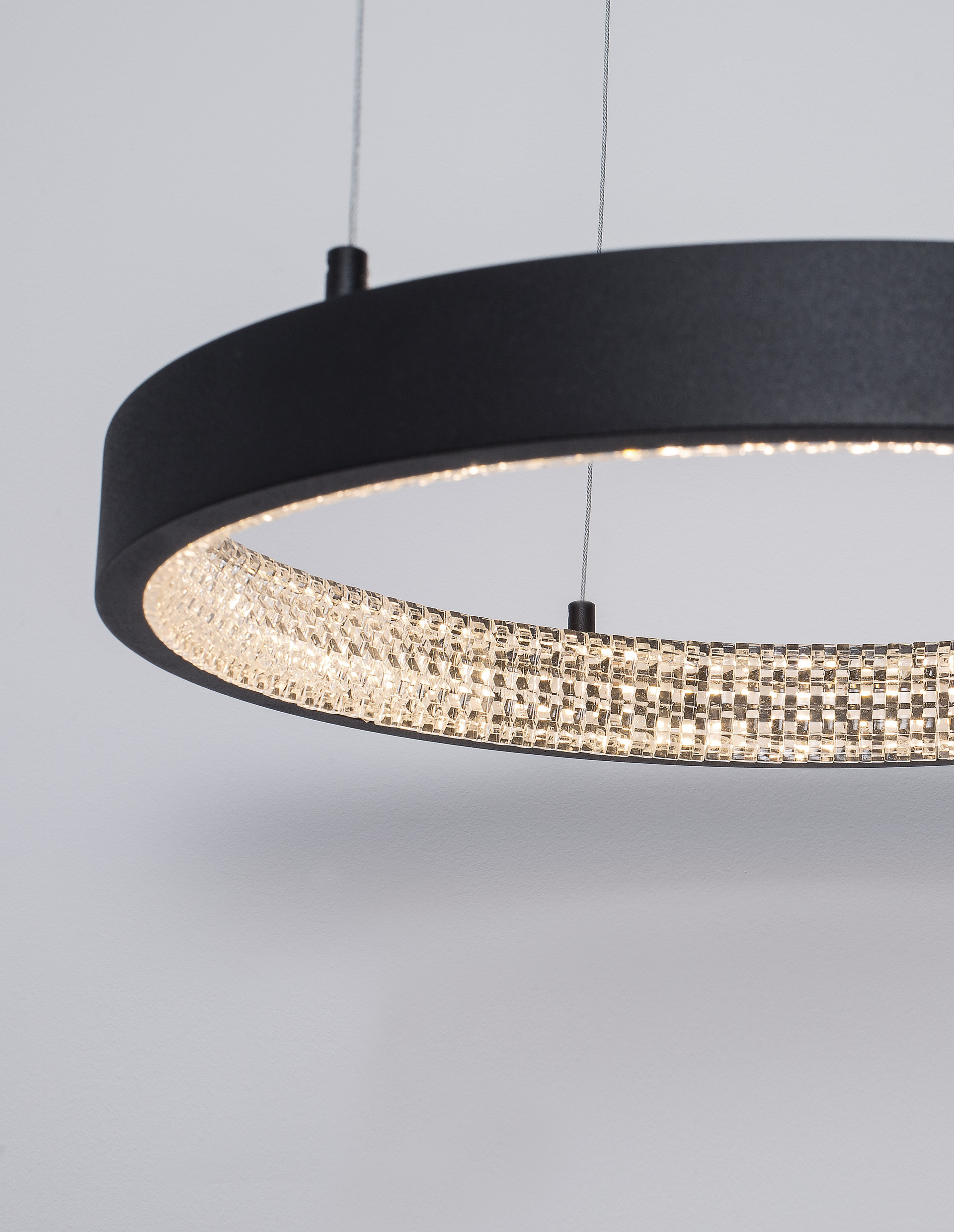 PRESTON | H 120 D 40 cm | 30 W | 3000 K | 1825 lm | IP20 | Black | Aluminum/Acrylic