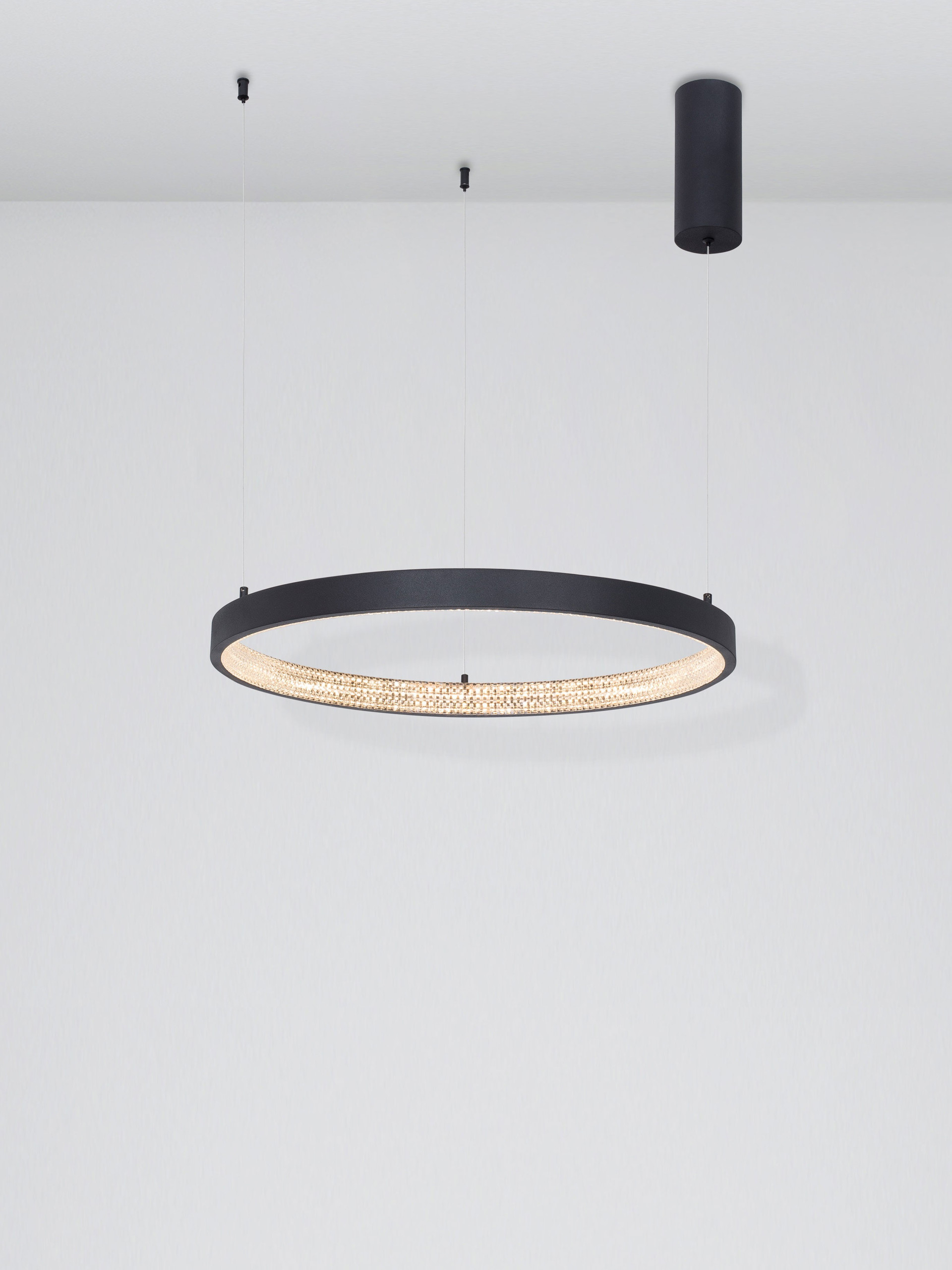 PRESTON | H 120 D 60 cm | 35 W | 3000 K | 2264 lm | IP20 | Black | Aluminum/Acrylic