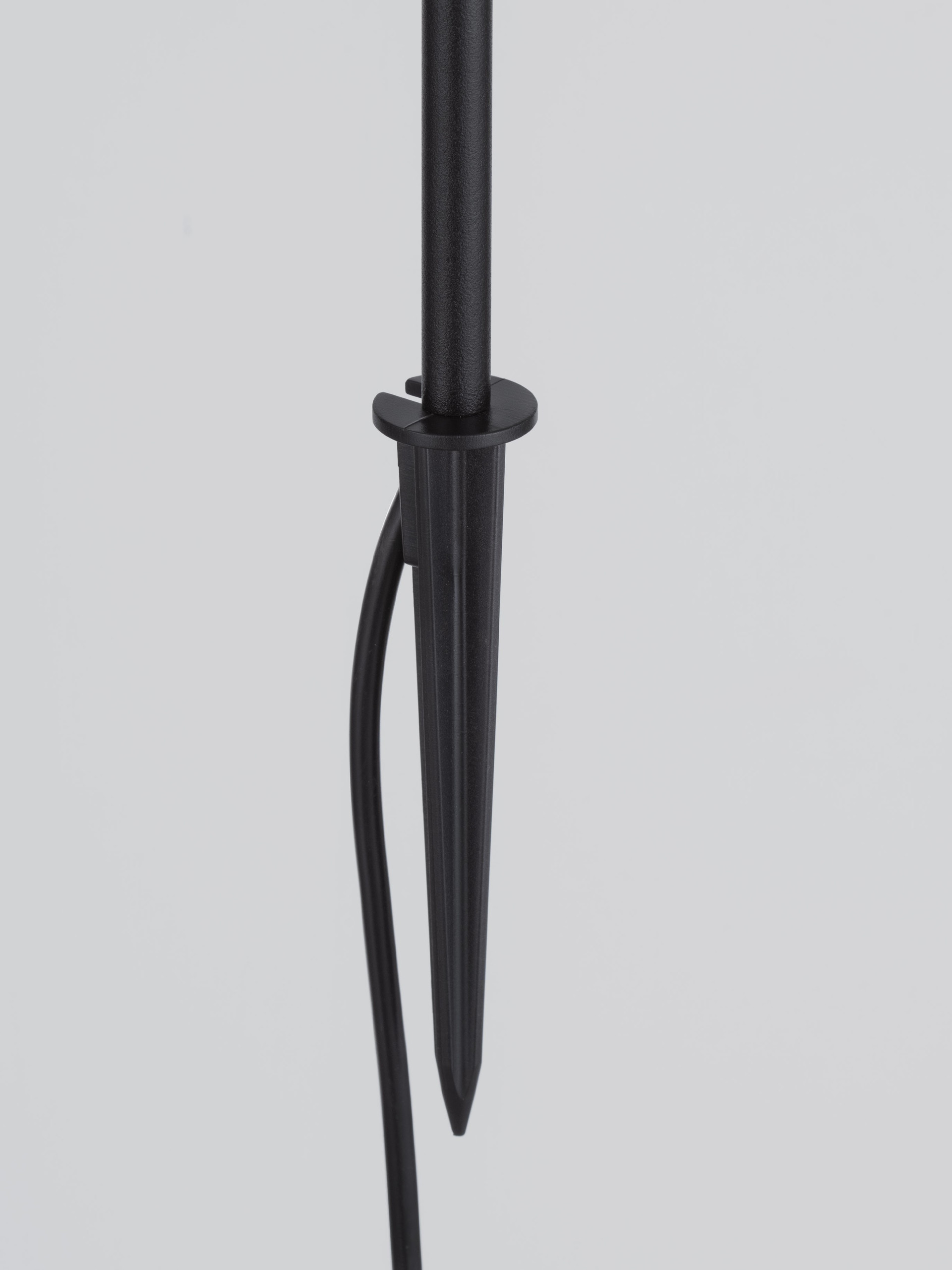 KIKO | H 30 D 5 cm | 2 W | 3000 K | 89 lm | IP65 | Black | Stainless Steel