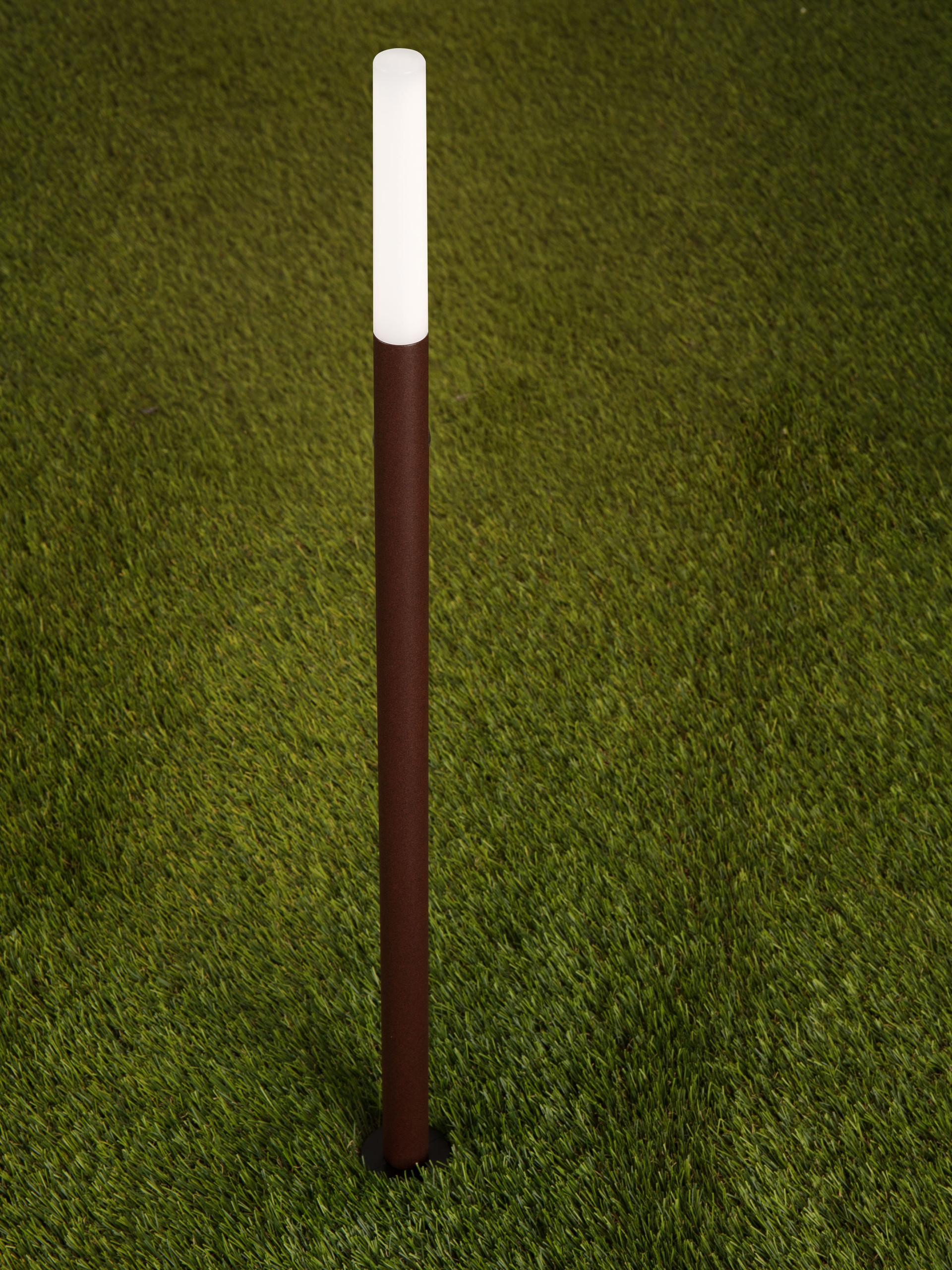 SLICK | H 60 D 2.2 cm | 3 W | 3000 K | 160 lm | IP65 | Corten | Stainless Steel