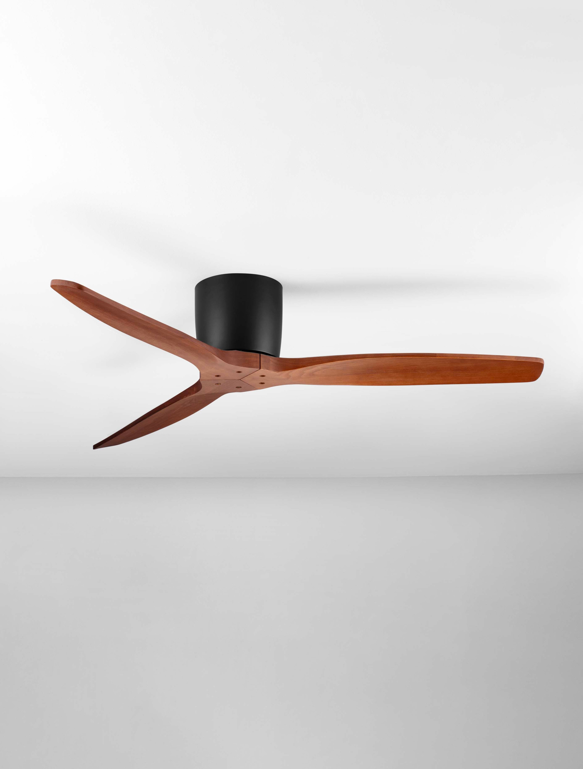 NINEMIA | H 22 D 132 cm | IP20 | Black/Brown | Metal/Wood