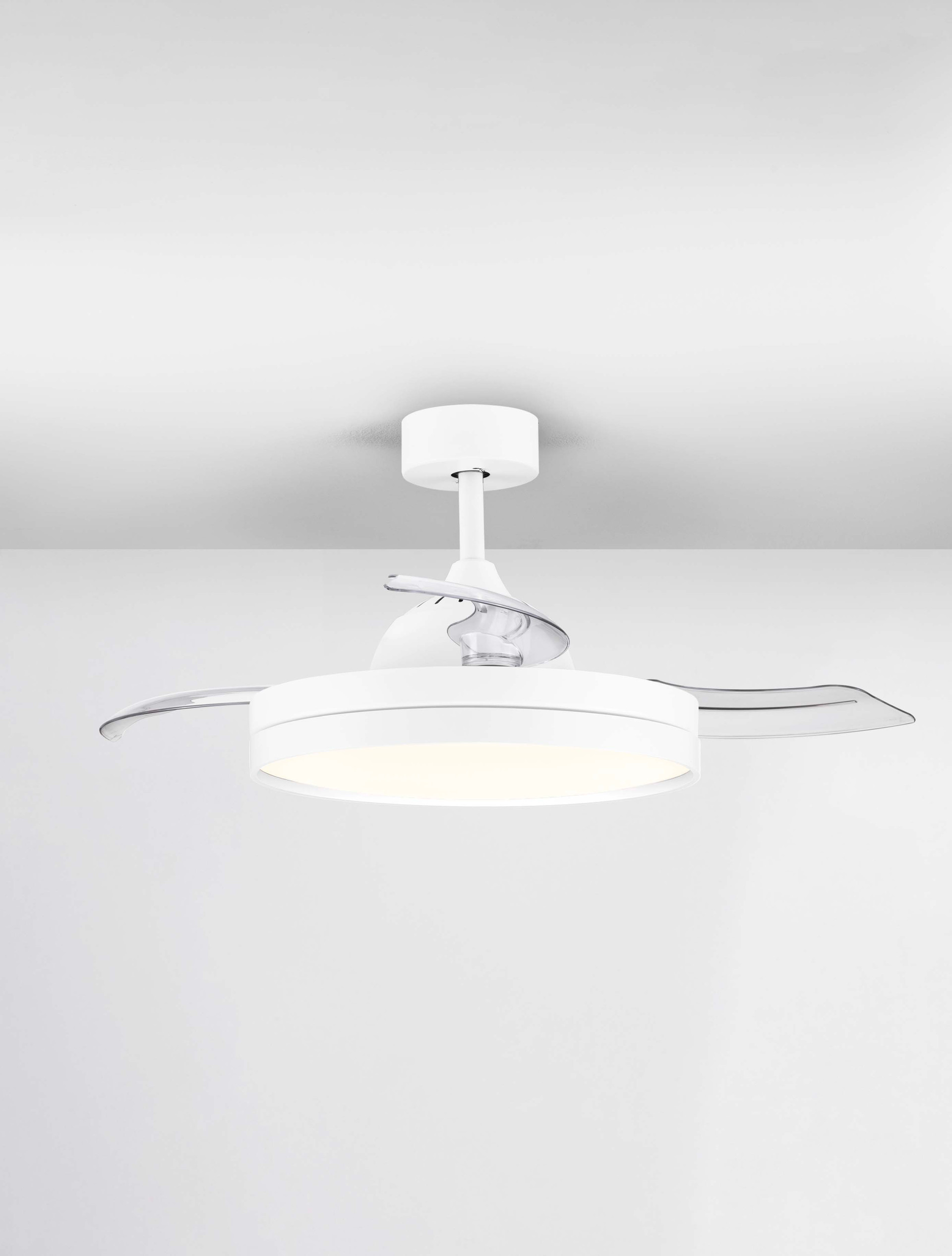 NEVMA | D 107 cm | 36 W | 3000/4000/6500 K | 4100 lm | IP20 | White | Metal/ABS