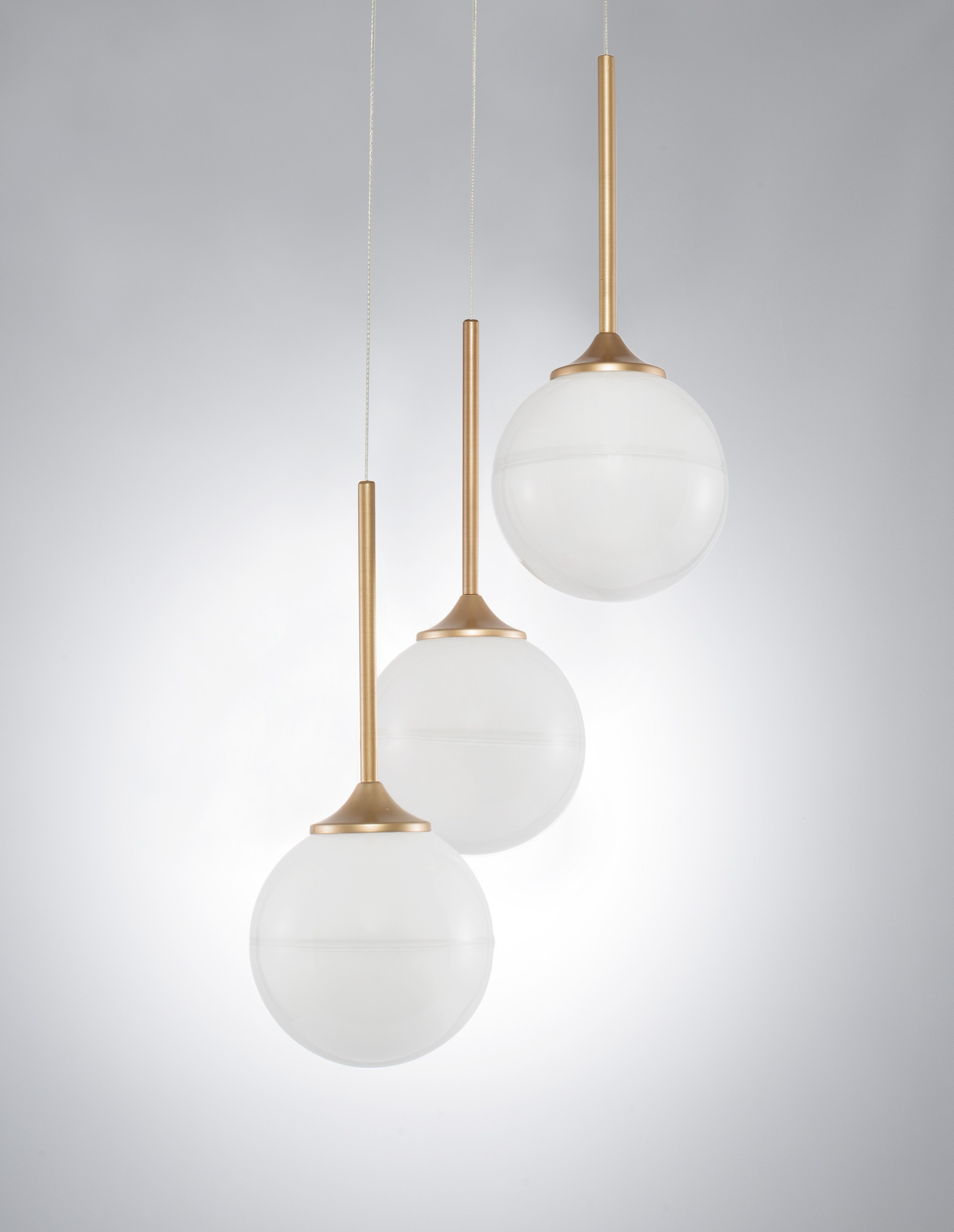 CANTONA | H 180 D 29.5 cm | 15 W | IP20 | Blanco/Oro | Acero/Vidrio